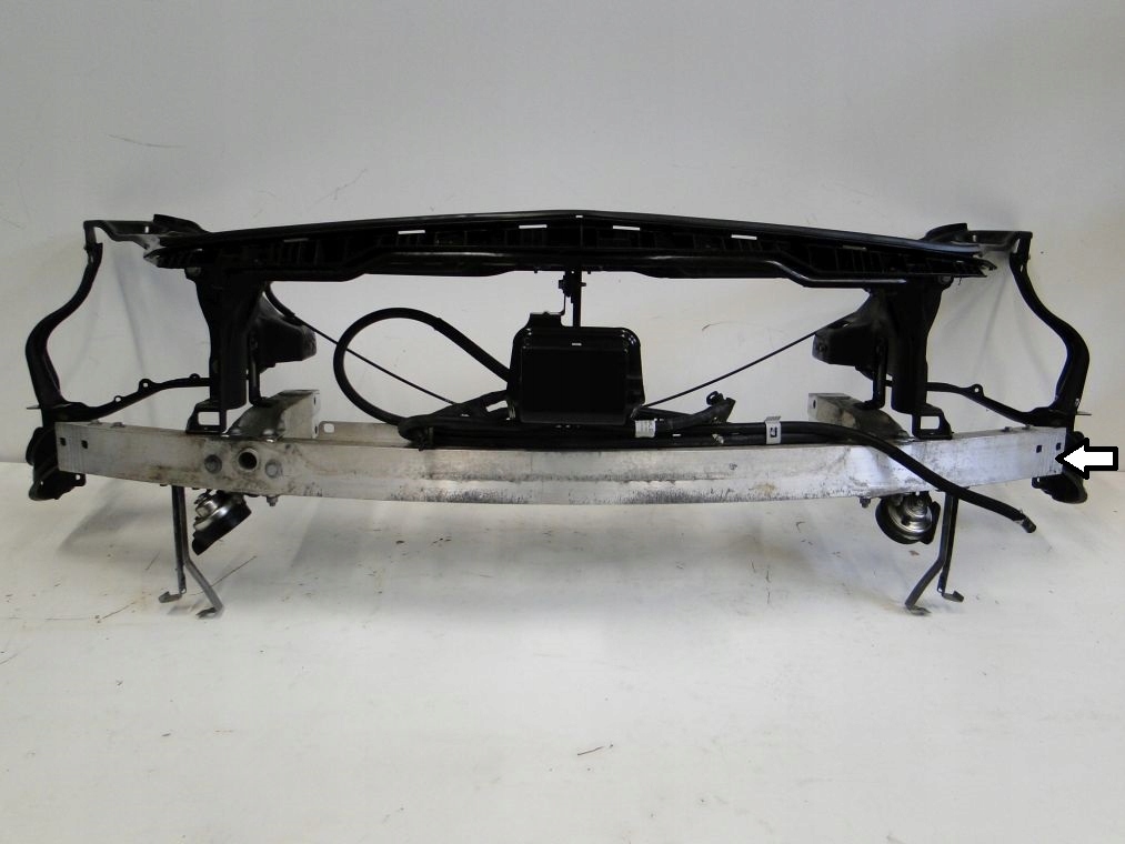 MERCEDES CLS W218 218 BELKA PRZEDNIA BENZYNA Strona zabudowy przód