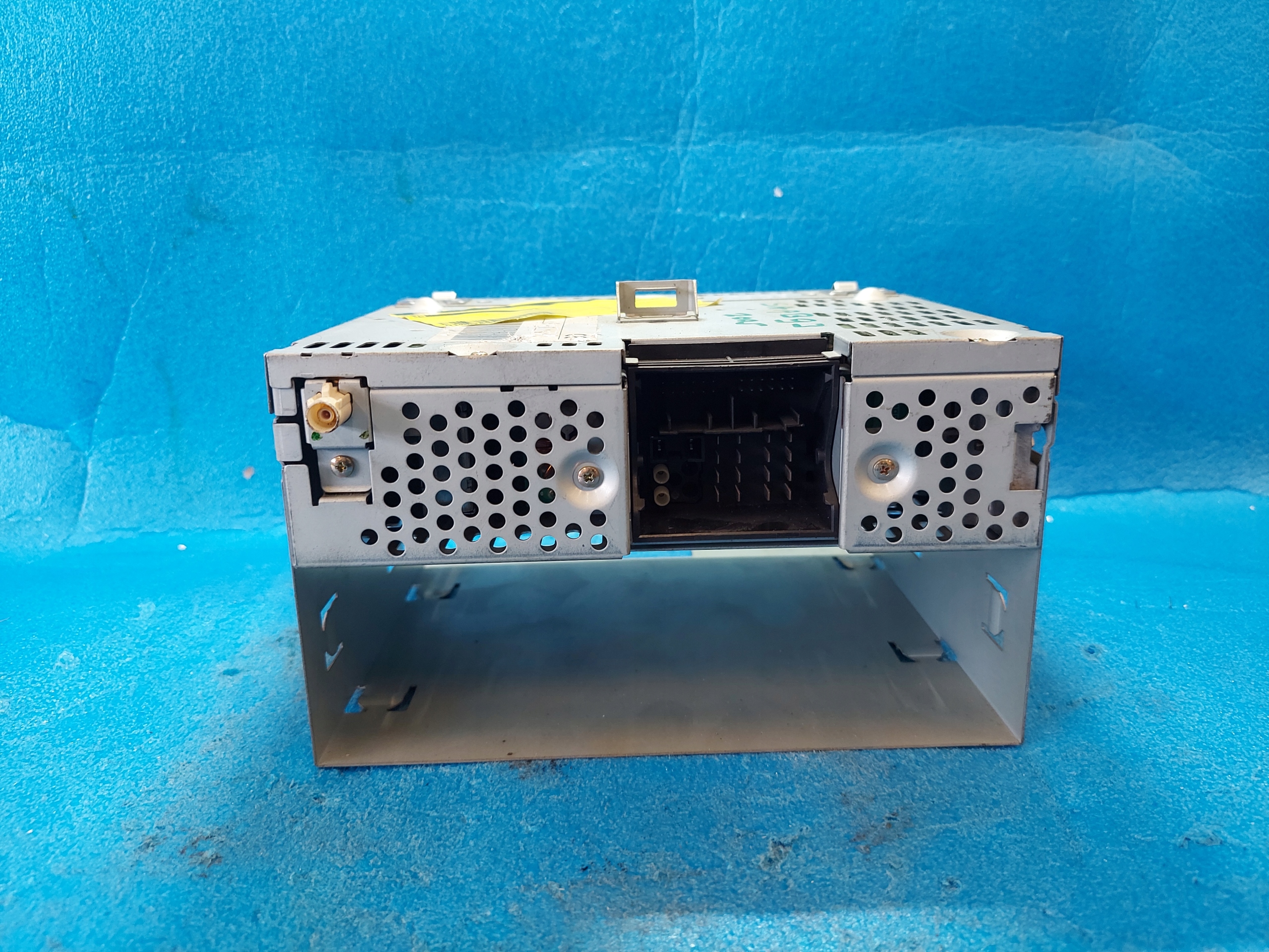 RADIO EKRAN SAAB 9-3 2005R