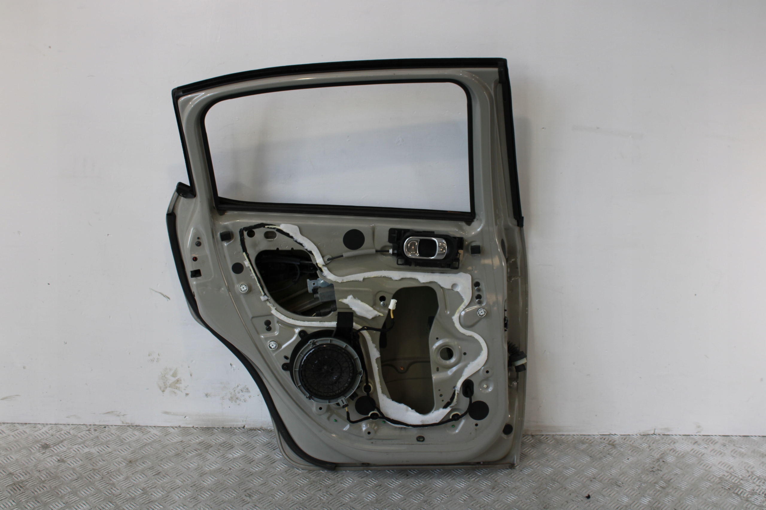 door left rear part left rear. complete CITROEN C3 III 3