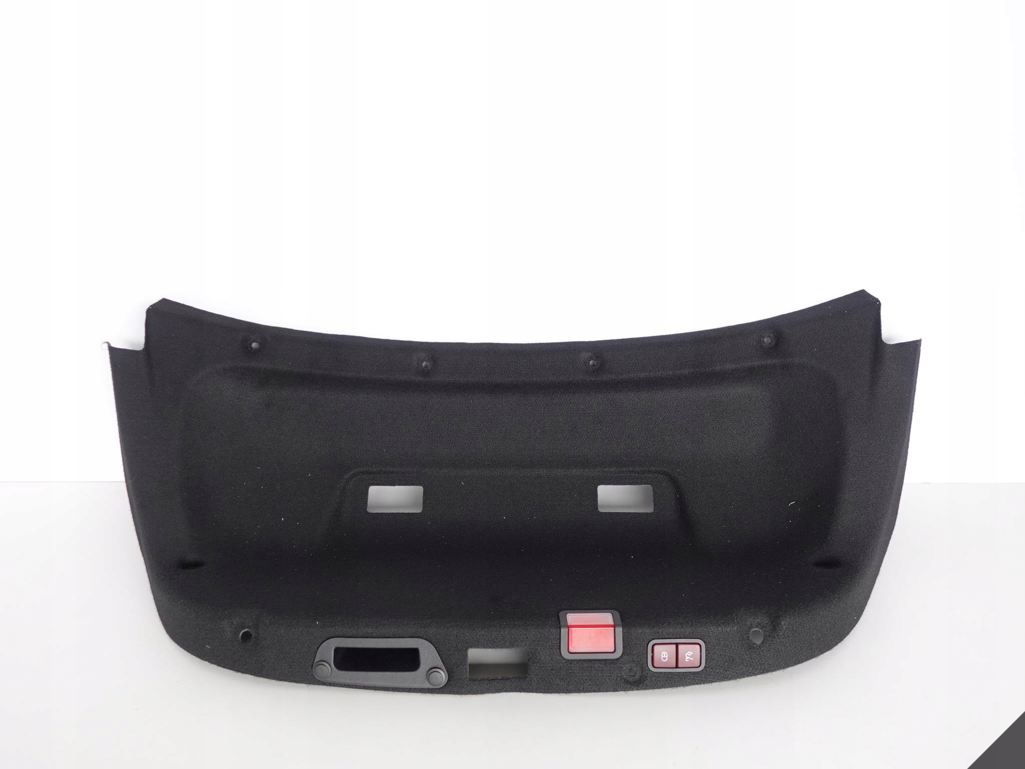 A2056908904 - MERCEDES C-Class W205 обивка багажника седан задний