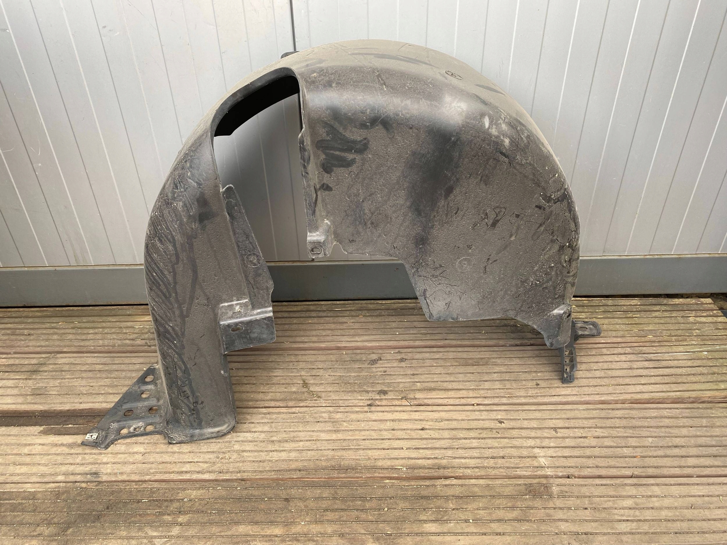 AUDI A1 II 82A mudguard left rear part rear. 82A810969C