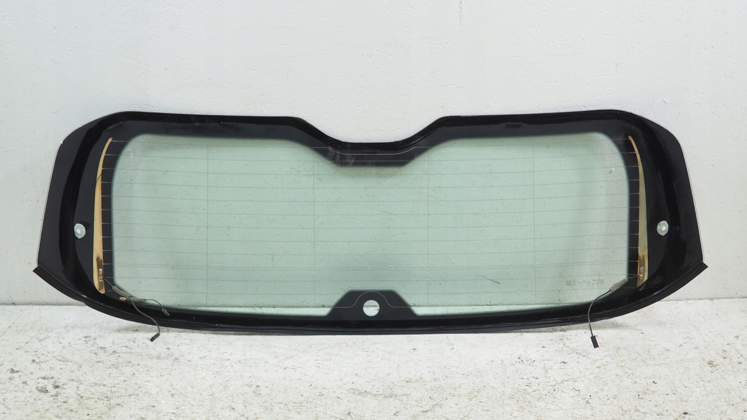 MG MG4 window bonnet boot rear part