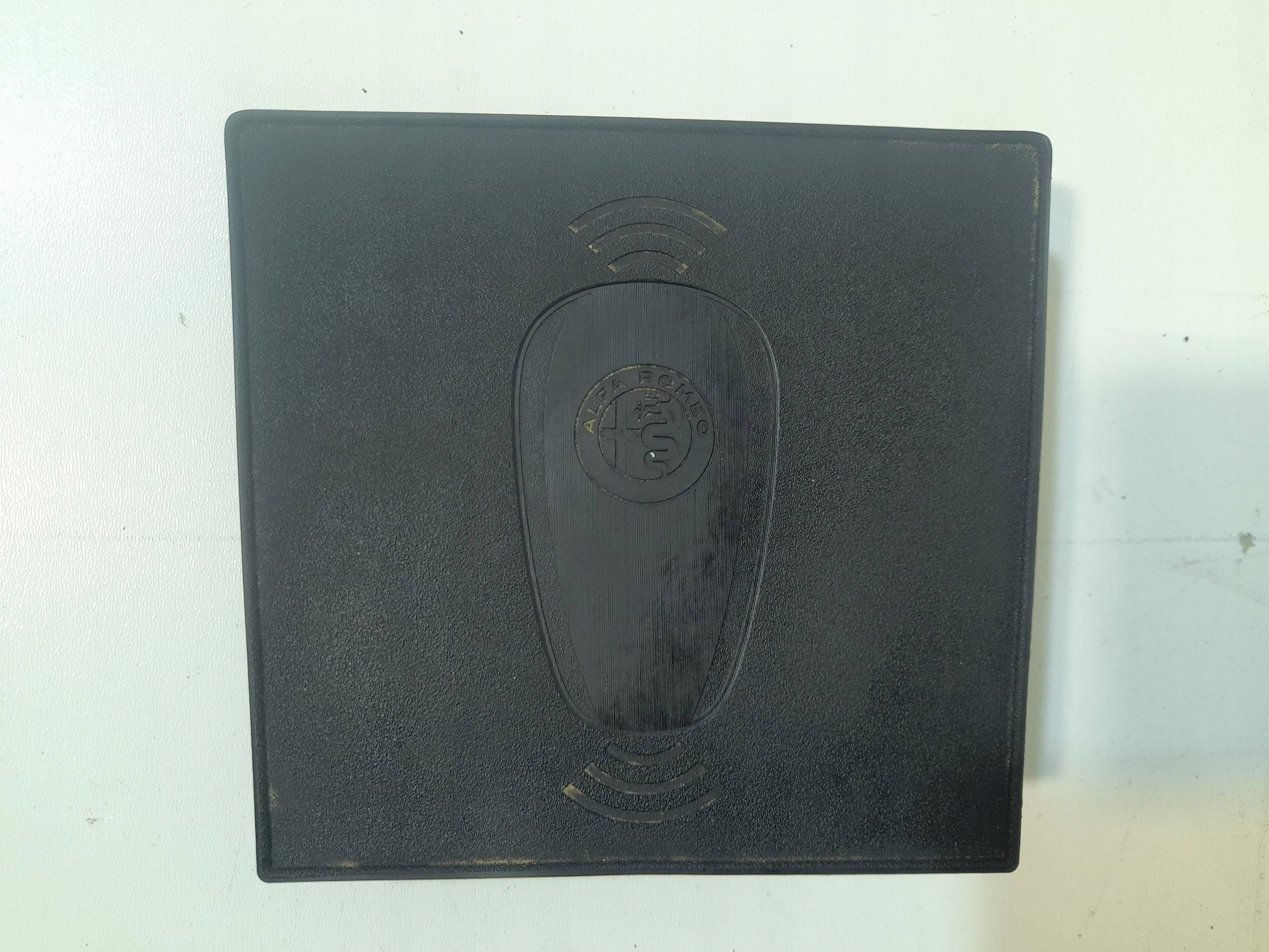 ALFA ROMEO GIULIA Датчик ключа 01561101750 (AG37)