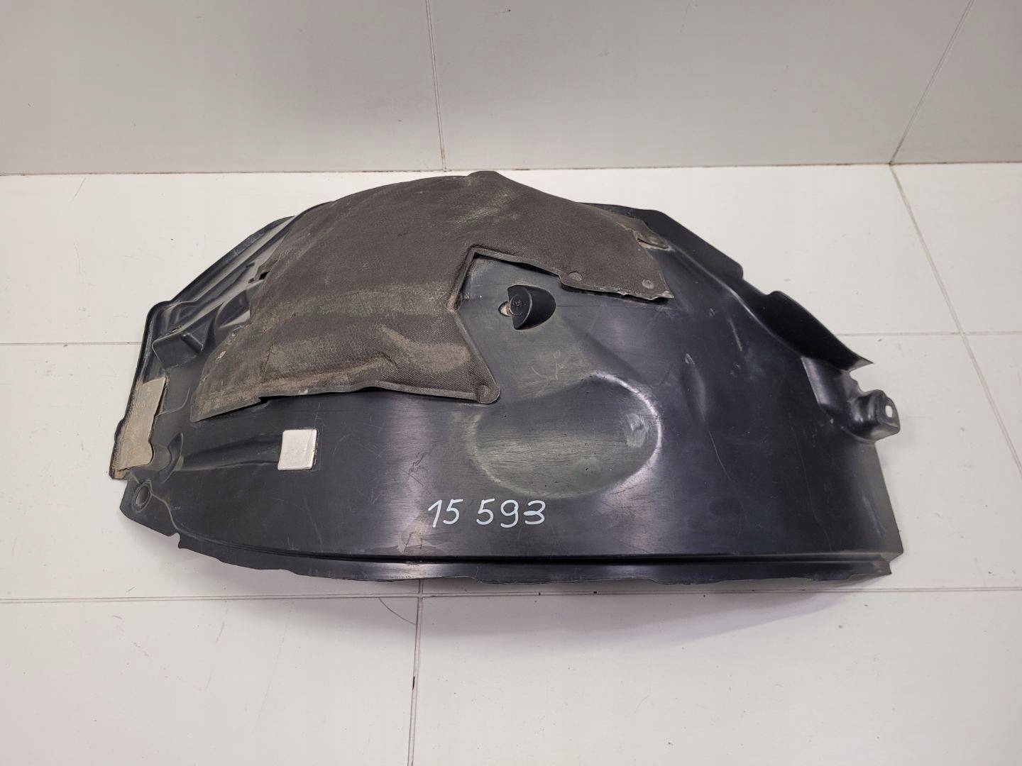 mudguard front right side Land Rover Discovery Sport 2017 FK72-16A578