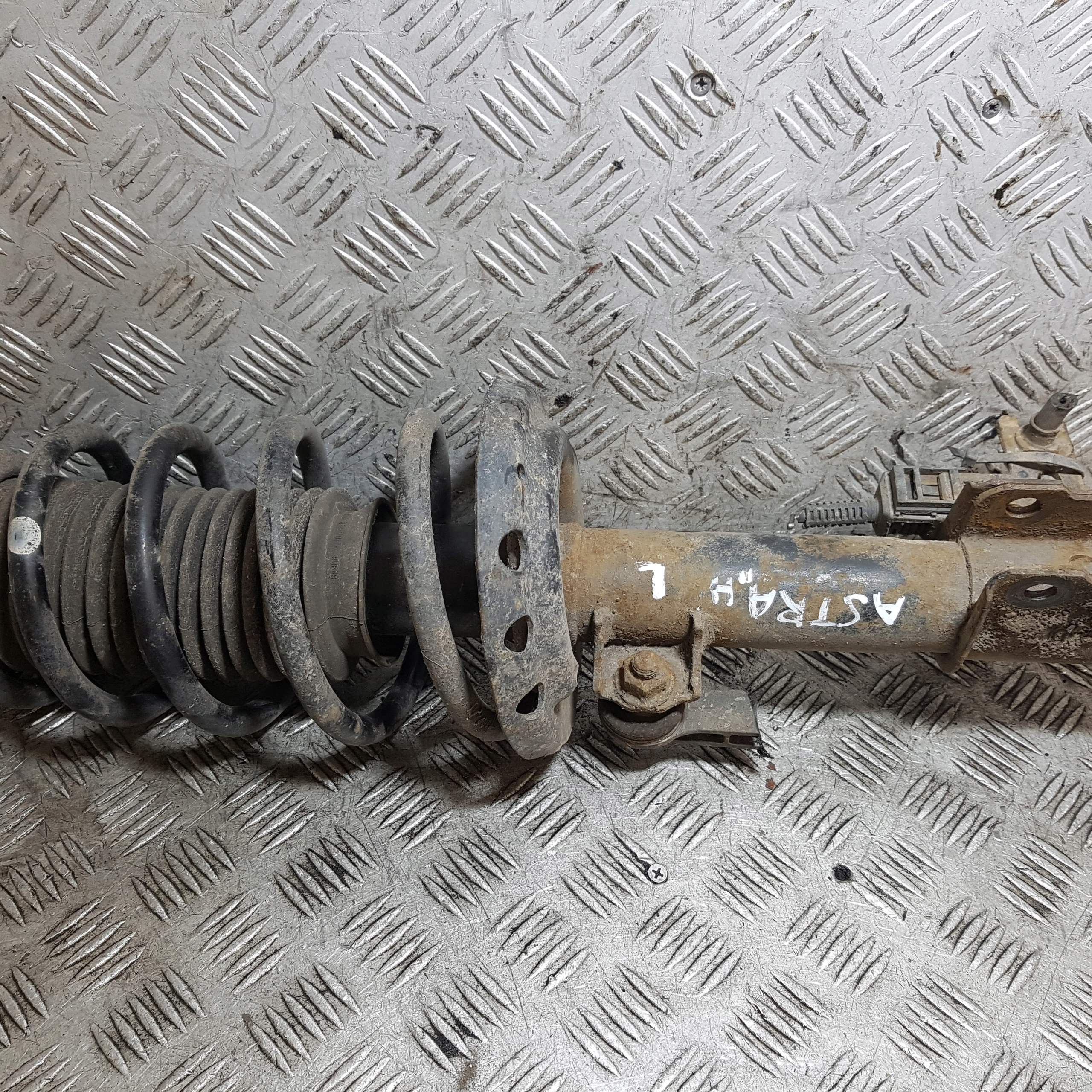 MCPERSON right front front OPEL ASTRA H