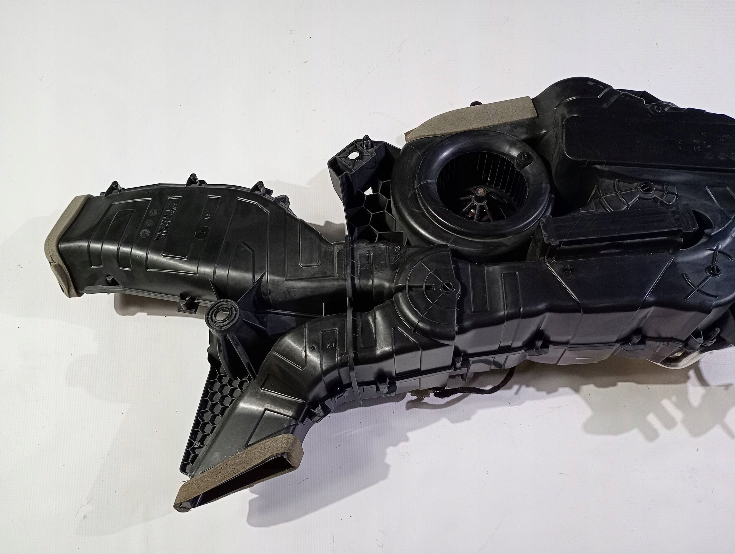 heater air heating rear part rear Ford Explorer V 2011-2019