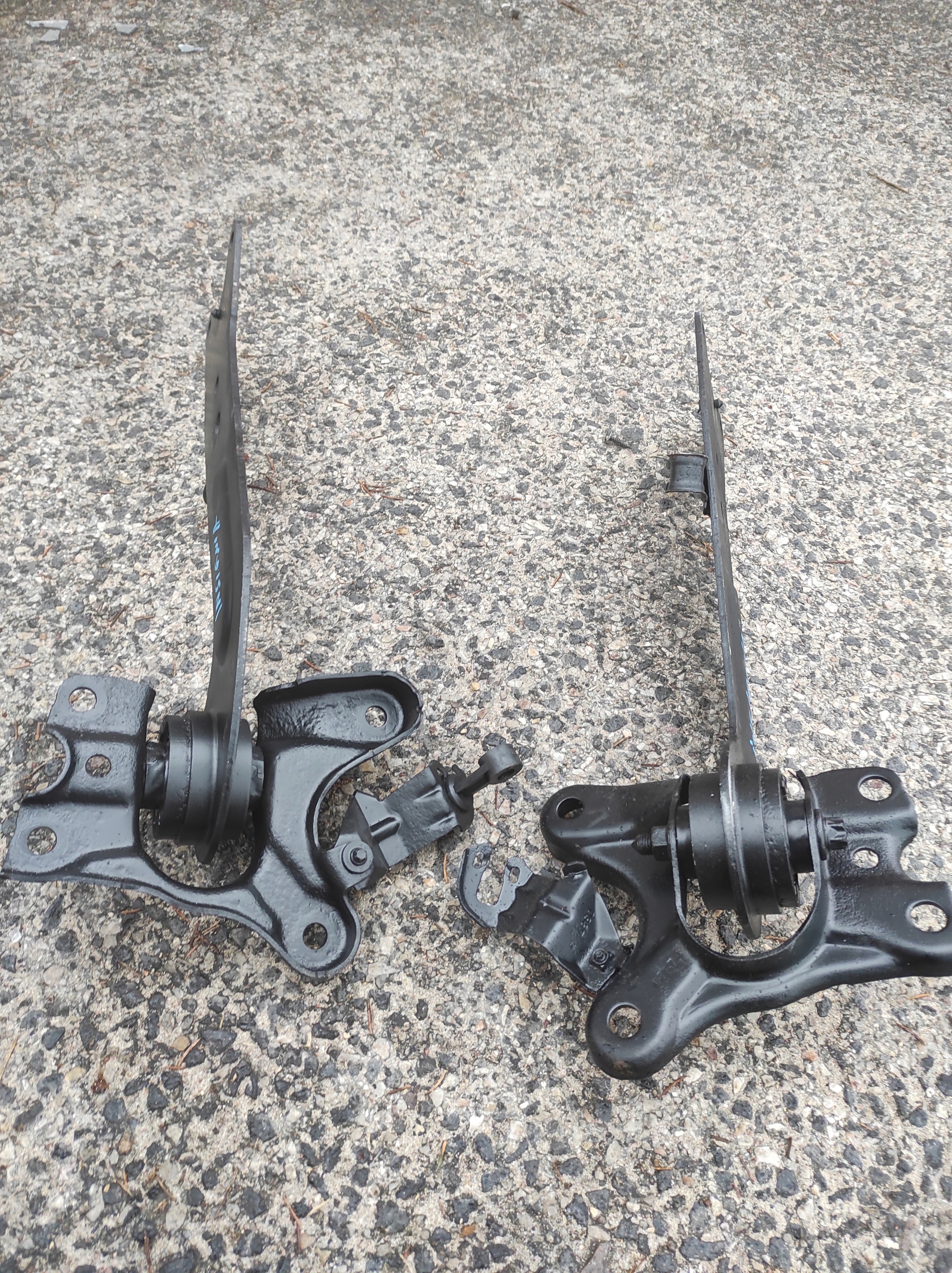 QUERLENKER WZDLUZNY HECK OPEL INSIGNIA LINKS RECHTS 2SZT