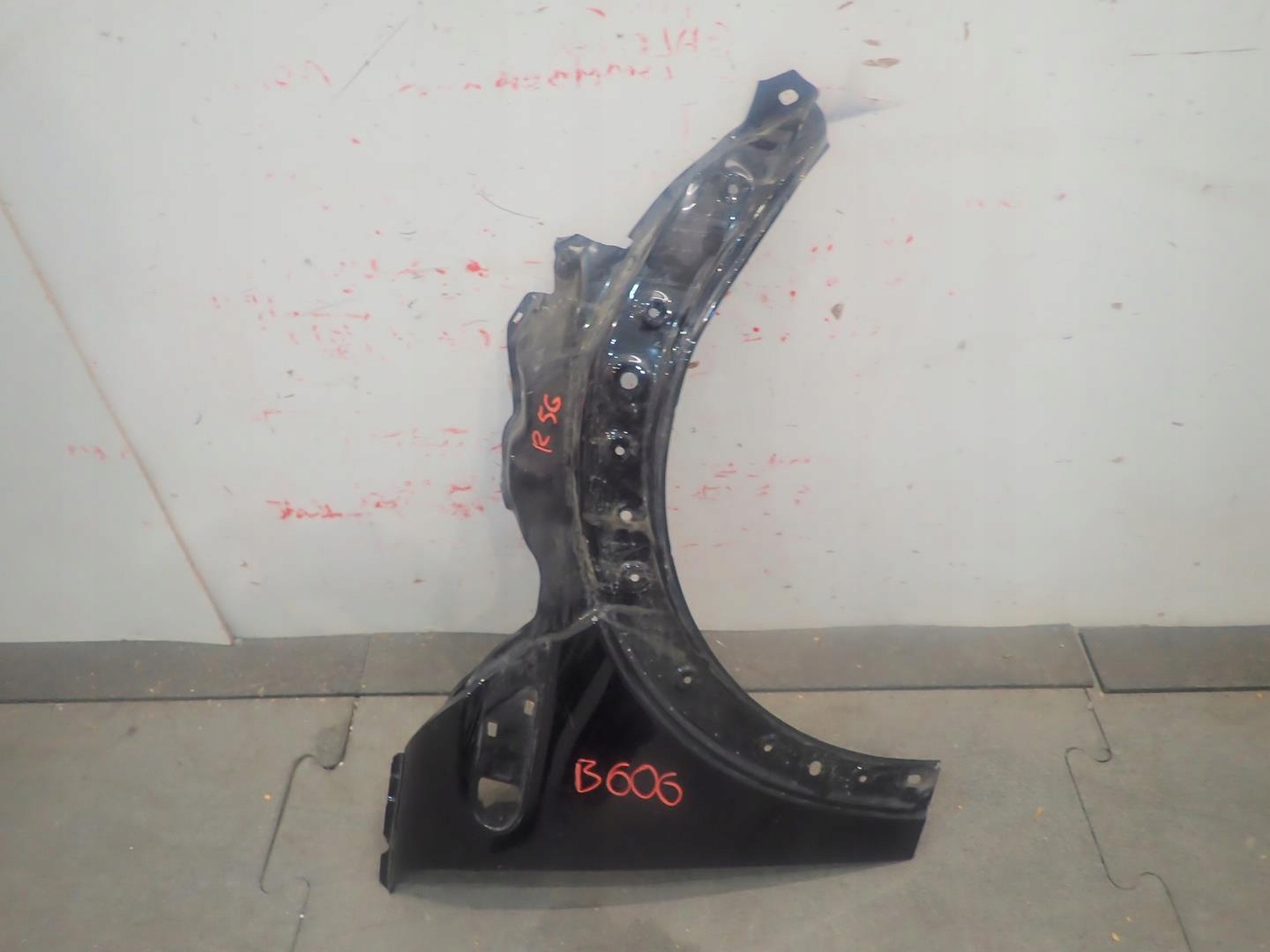 fender front front right MINI COOPER R56 2006