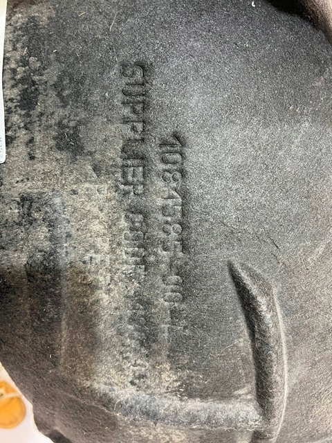 Tesla MODEL 3 NADKOLE LEWE TYŁ TYLNE NOWE Typ samochodu Samochody osobowe