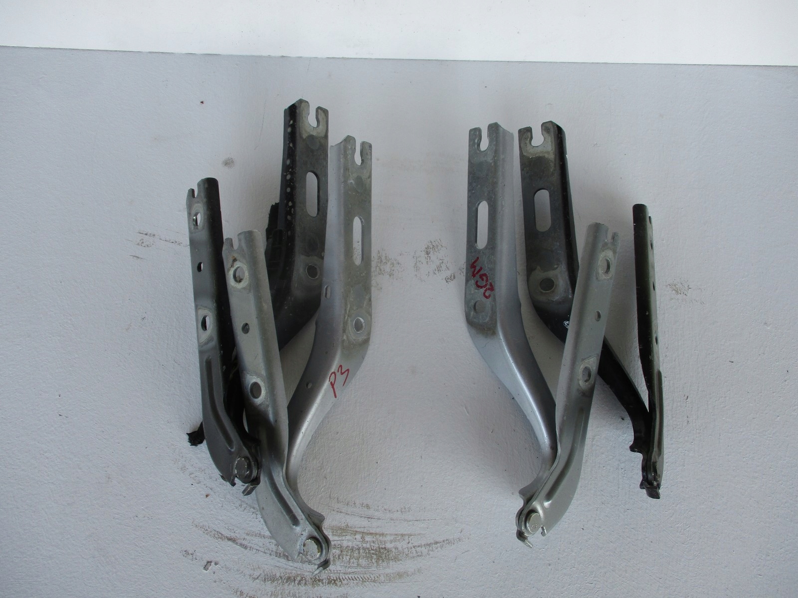 hinge bonnets VW T CROSS 2GM 2GM823302 2GM823301A