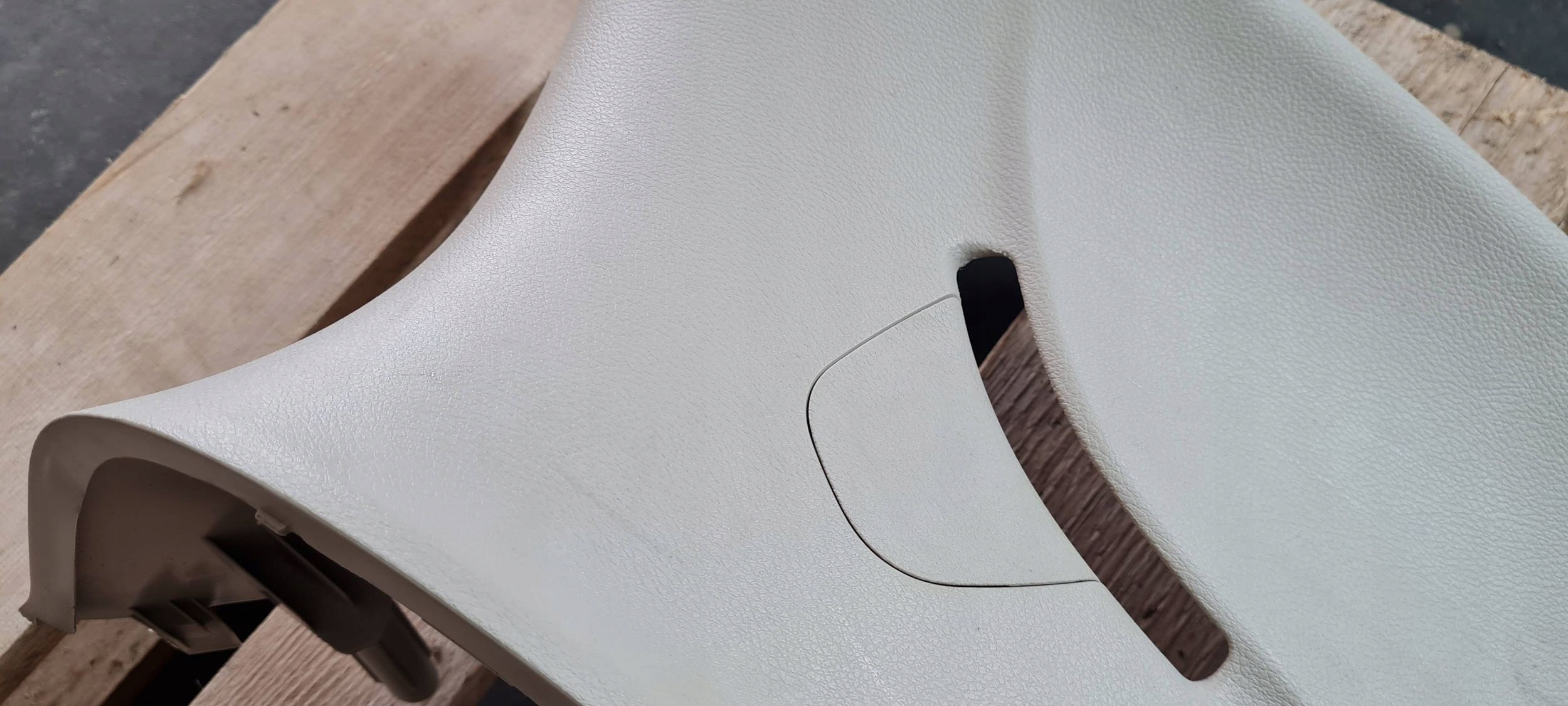 Chrysler Pacifica 2022 cover SLUPKA boot right rear part 5RJ16TRMAE