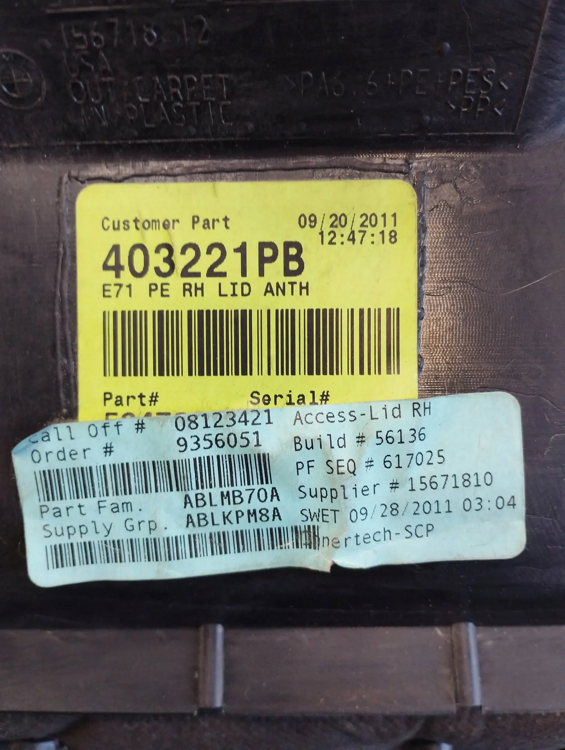 BMW X6 E71 boot upholstery 7246988