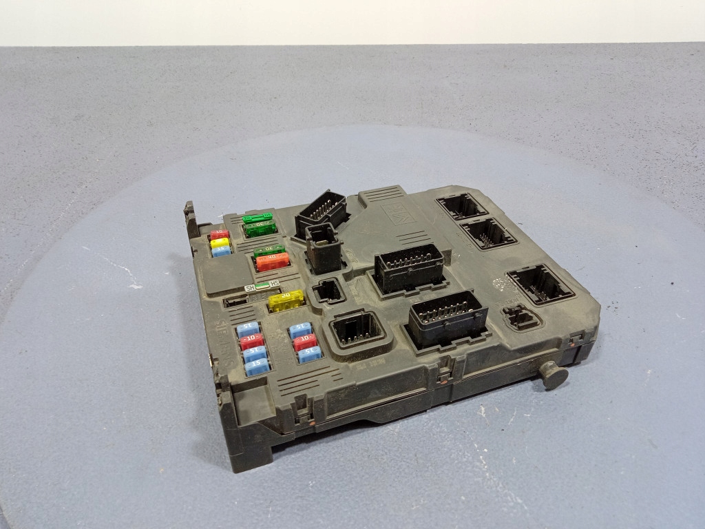 PARTNER BERLINGO I LIFT SKRZYNKA MODUŁ BSI E01 9657999680