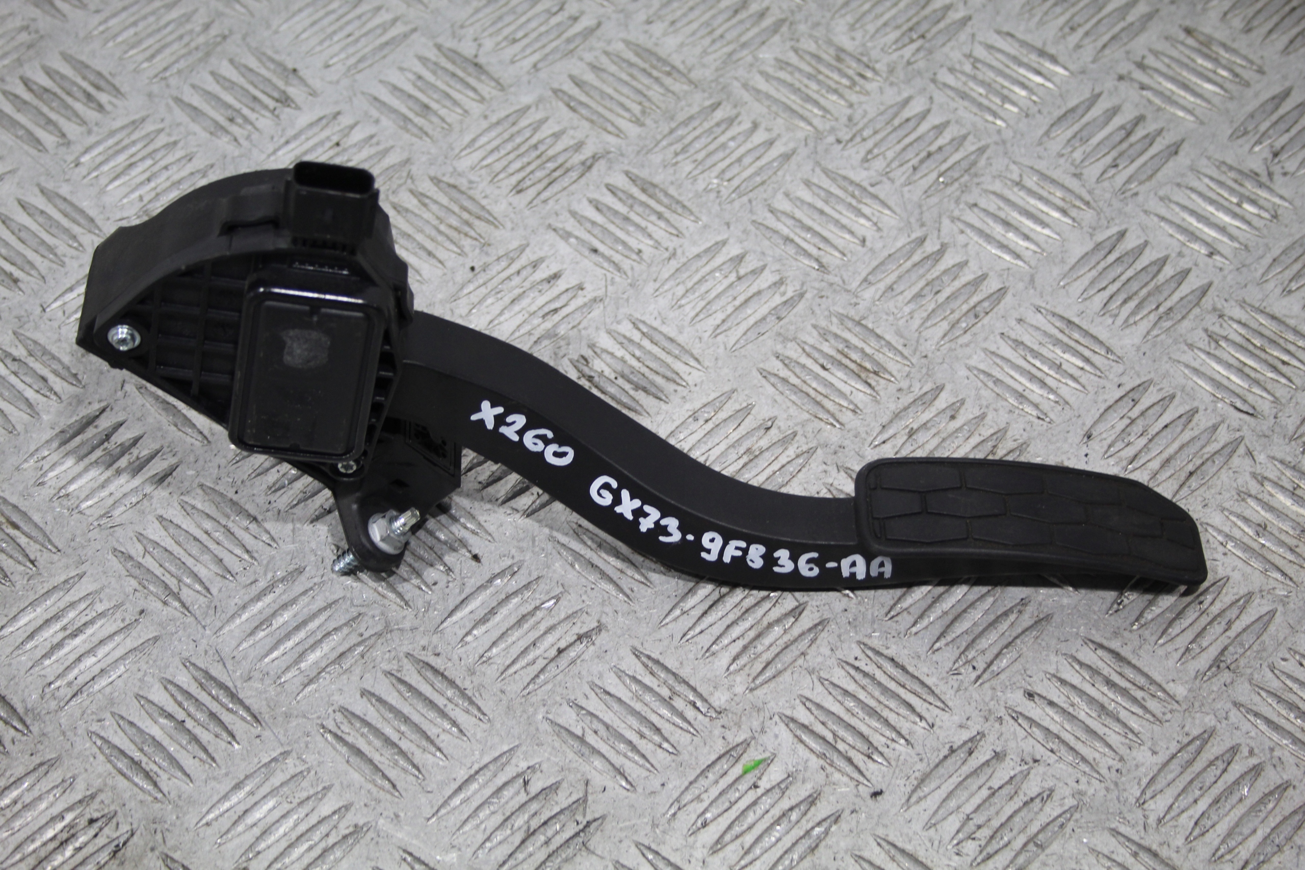 accelerator pedal JAGUAR XF II X260 GX73-9F863-AA