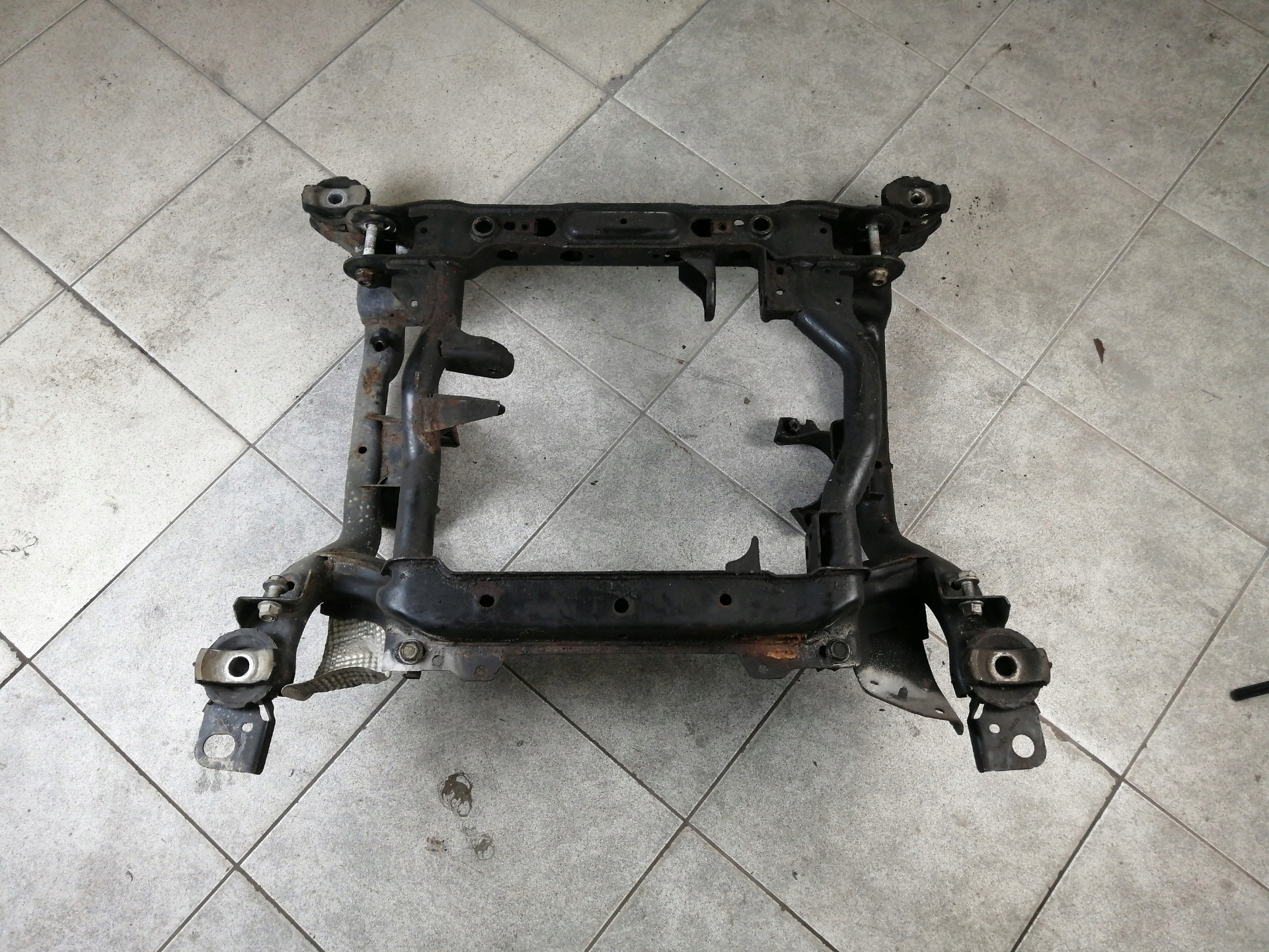 Sanki belka zawieszenia przód Dodge Durango 3 2012