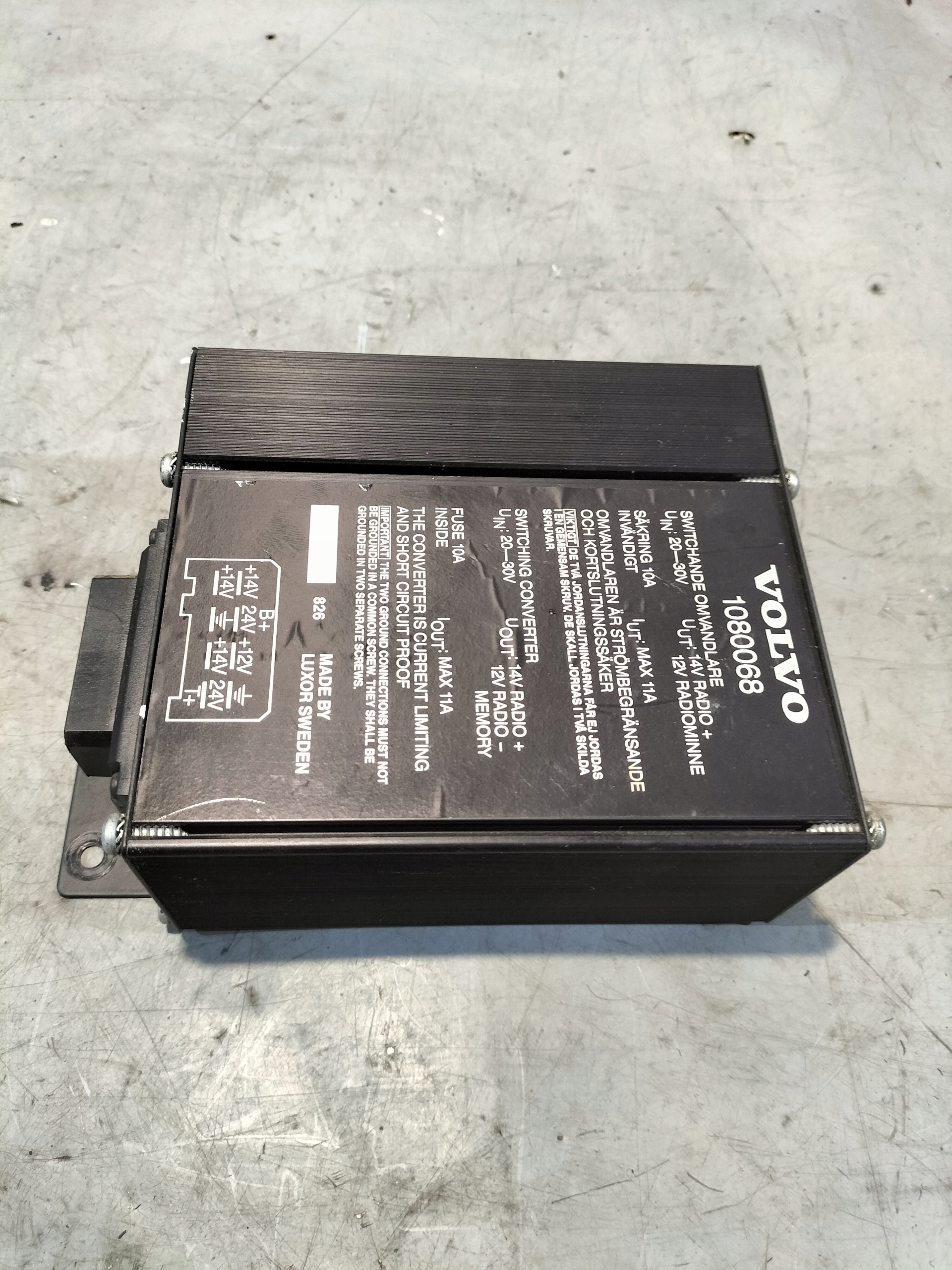 control unit PRADU VOLVO 1080068