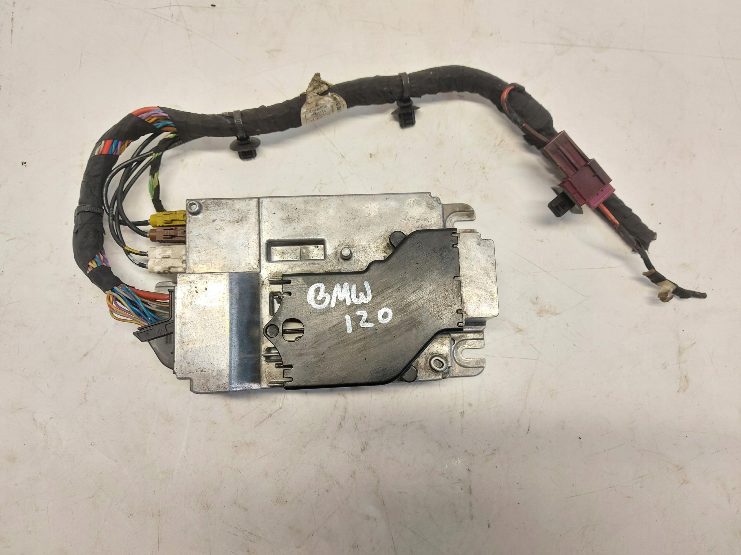 BMW iX i20 2023, Xdrive50 amplifier HARMAN 5A923C9