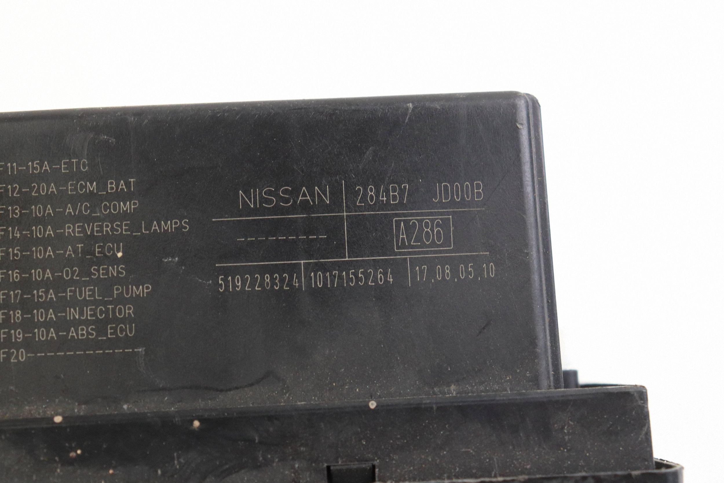 NISSAN QASHQAI and module control unit fuse box 519228324