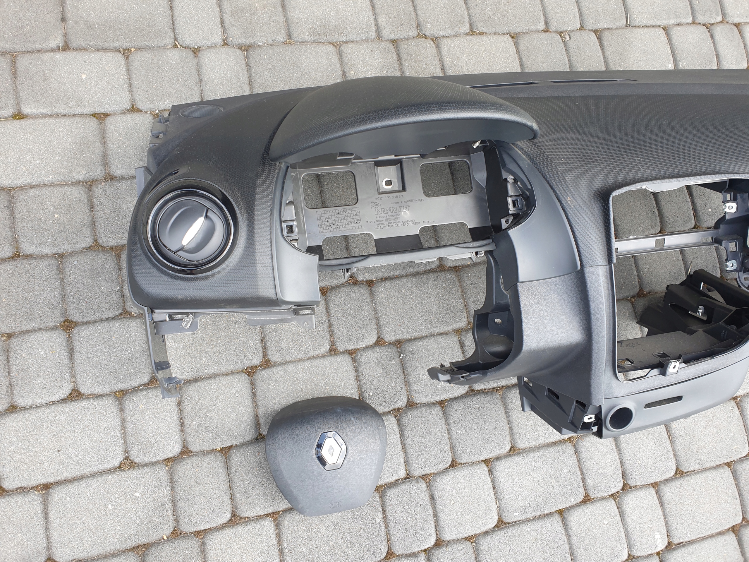 dashboard instrument panel 2 airbags RENAULT CLIO 4 IV 2017- LIFT