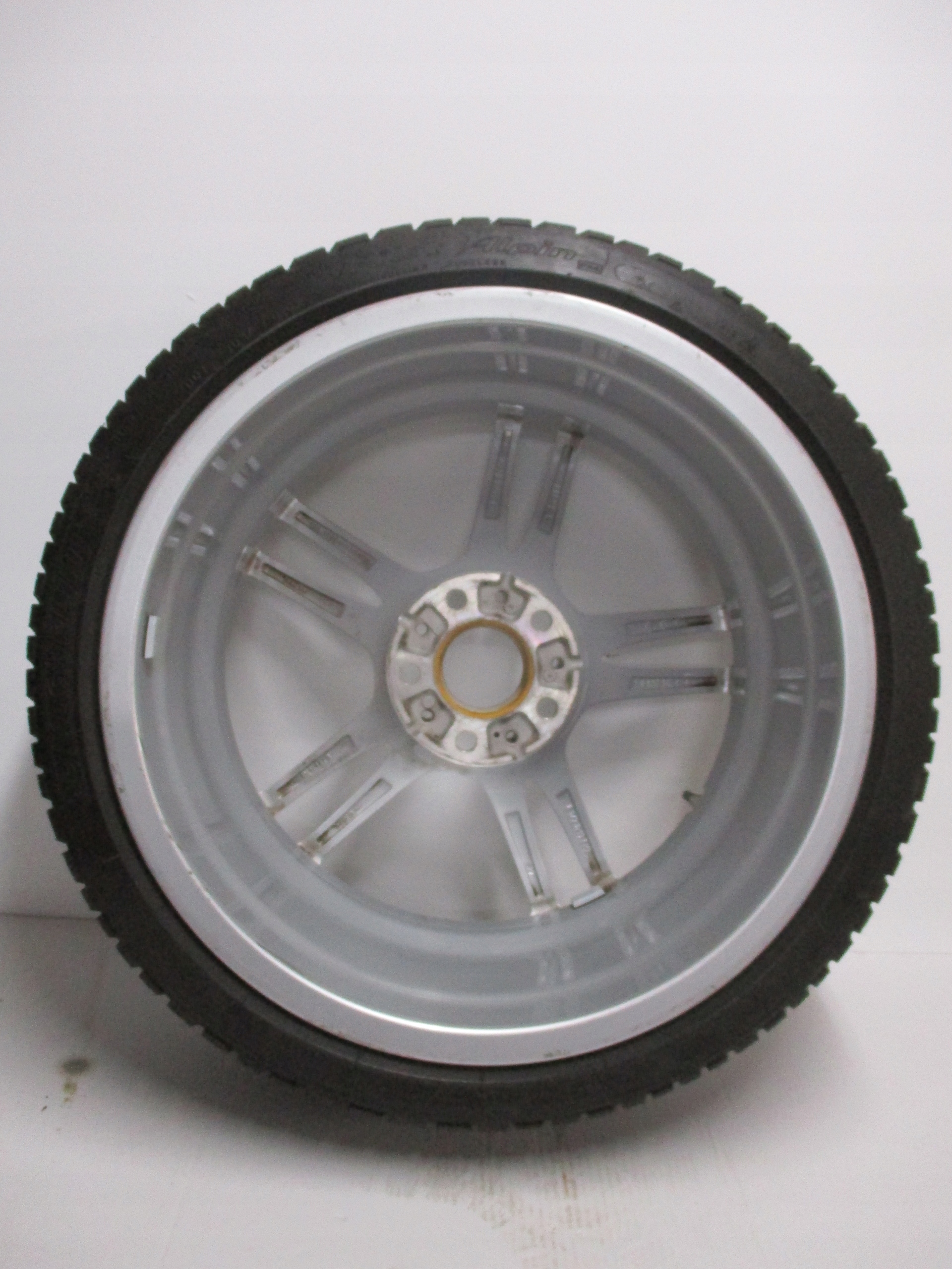 wheels discs tyres BMW F87 M3 R19 7MM M+S M