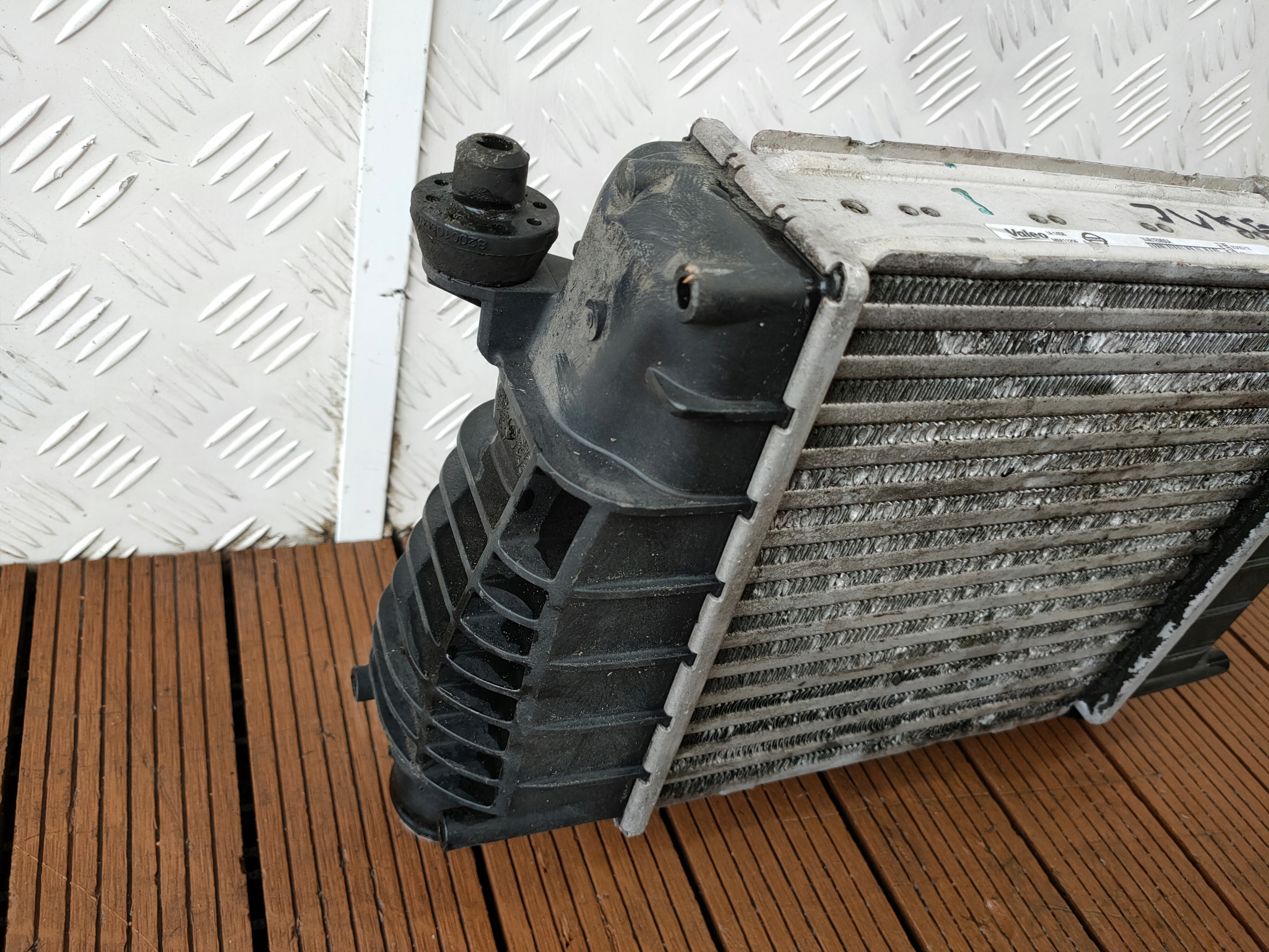 NISSAN JUKE F15 1.5 DCI intercooler radiator 14461EM00A OE
