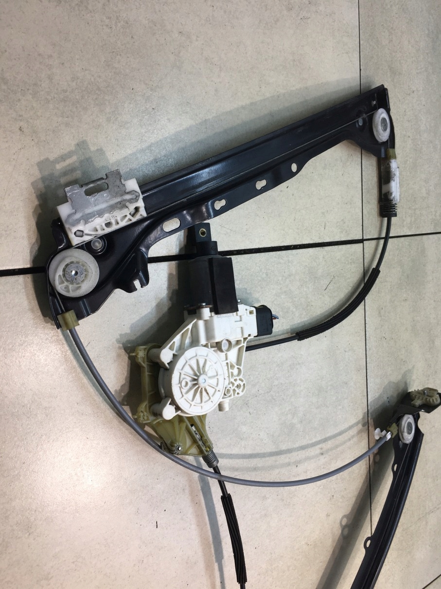 window regulator right BMW 3 E92 7193456 0130822403