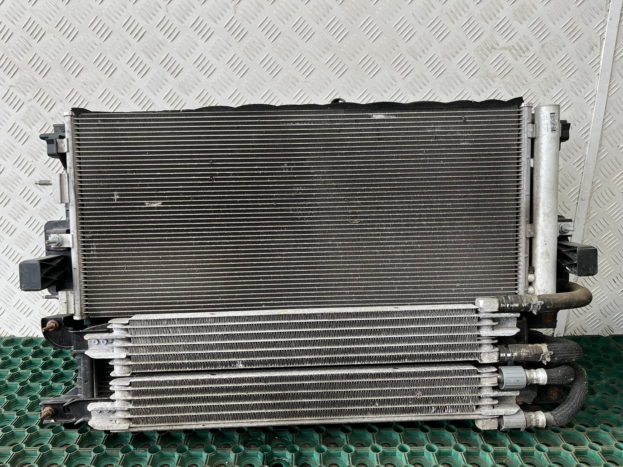 FORD MONDEO MK5 14-19 2.0 hybrid support panel for radiators radiator fan sider