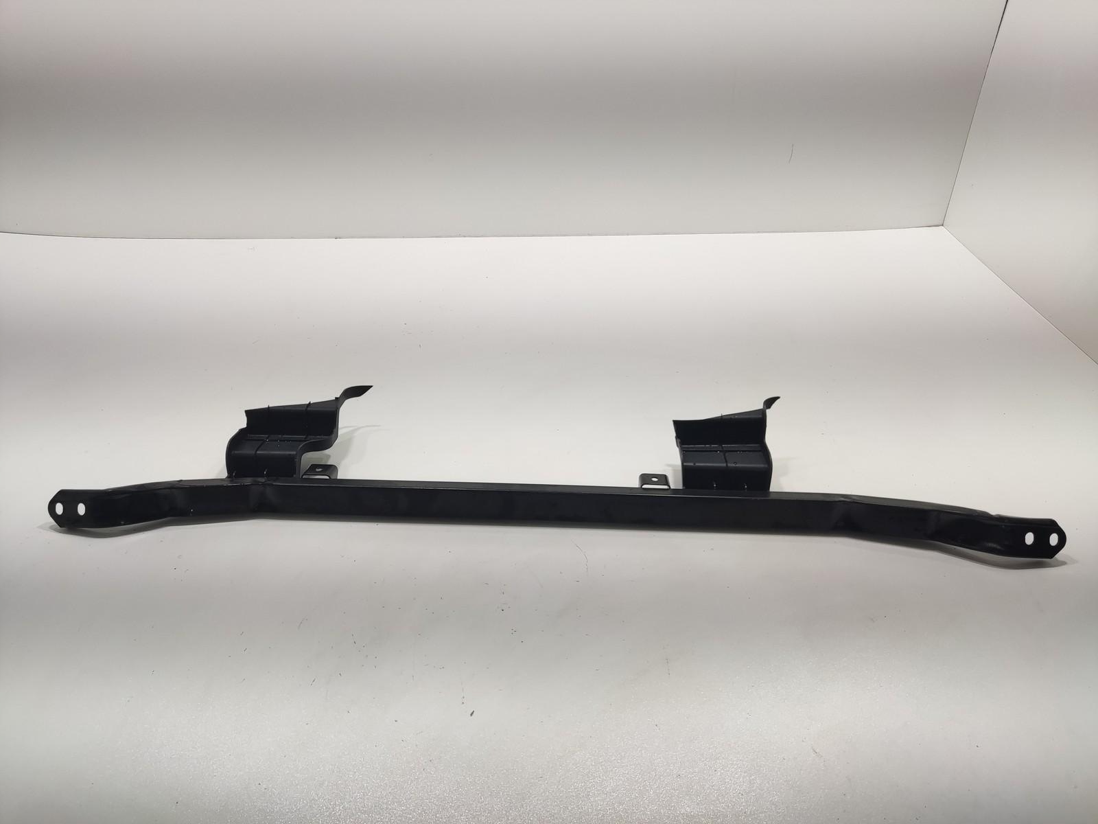 sider console brace front front MG 4 MG4 2022-2025