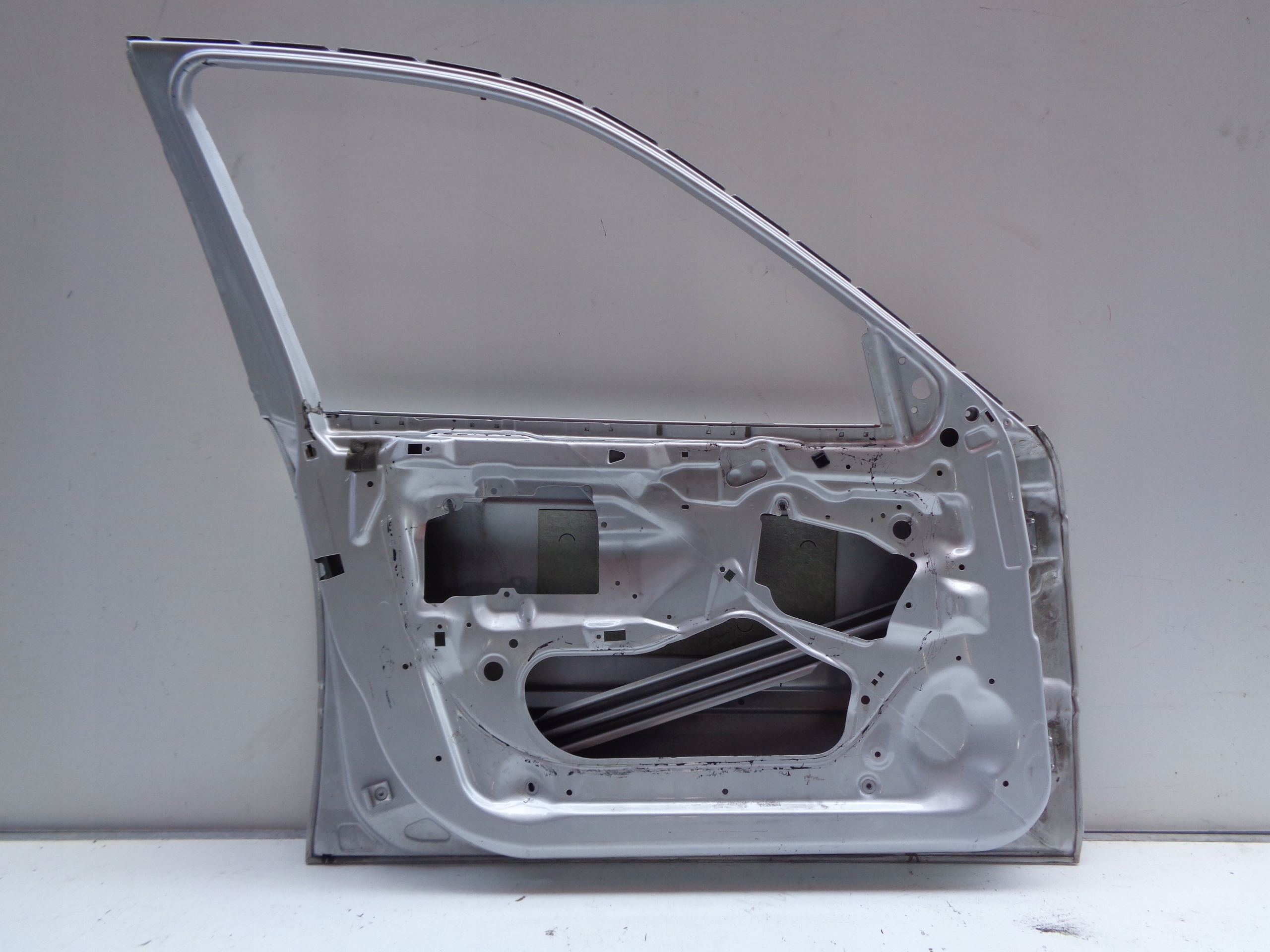 TÜR LINKS VORNE BMW 3 E46 NR 25384
