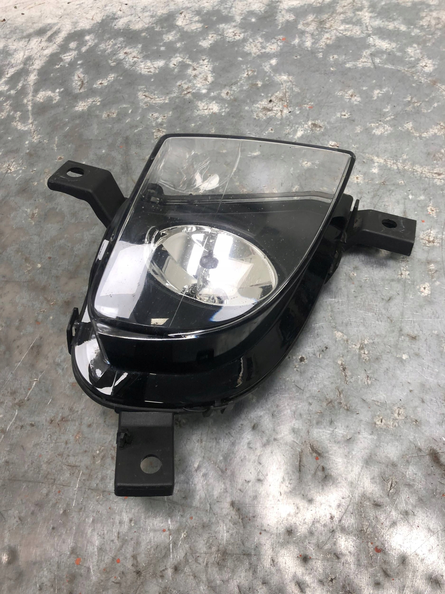 fog light right front BMW E90 LCI 7199894