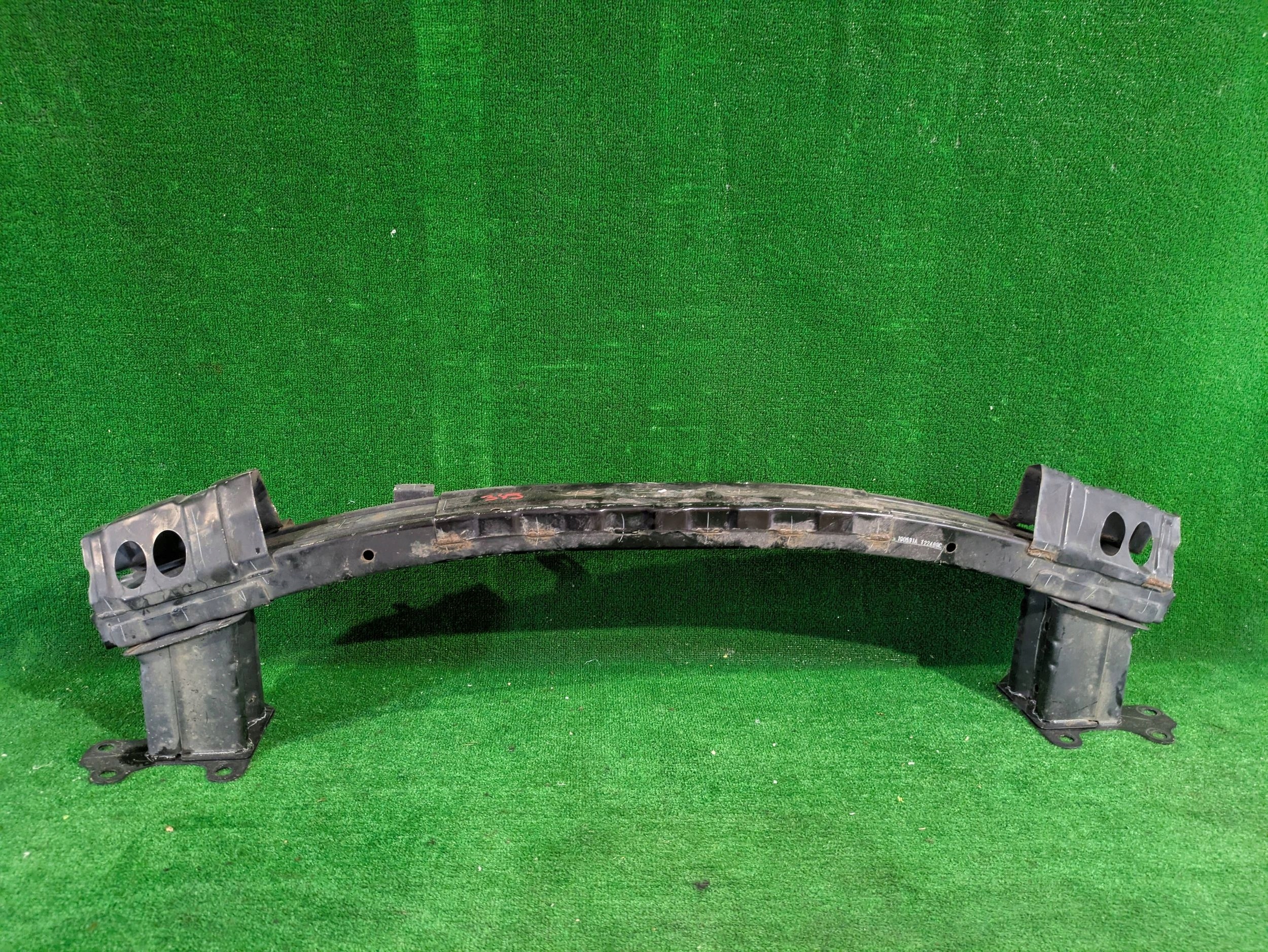 bumper support of the front front HONDA CR-V V 18