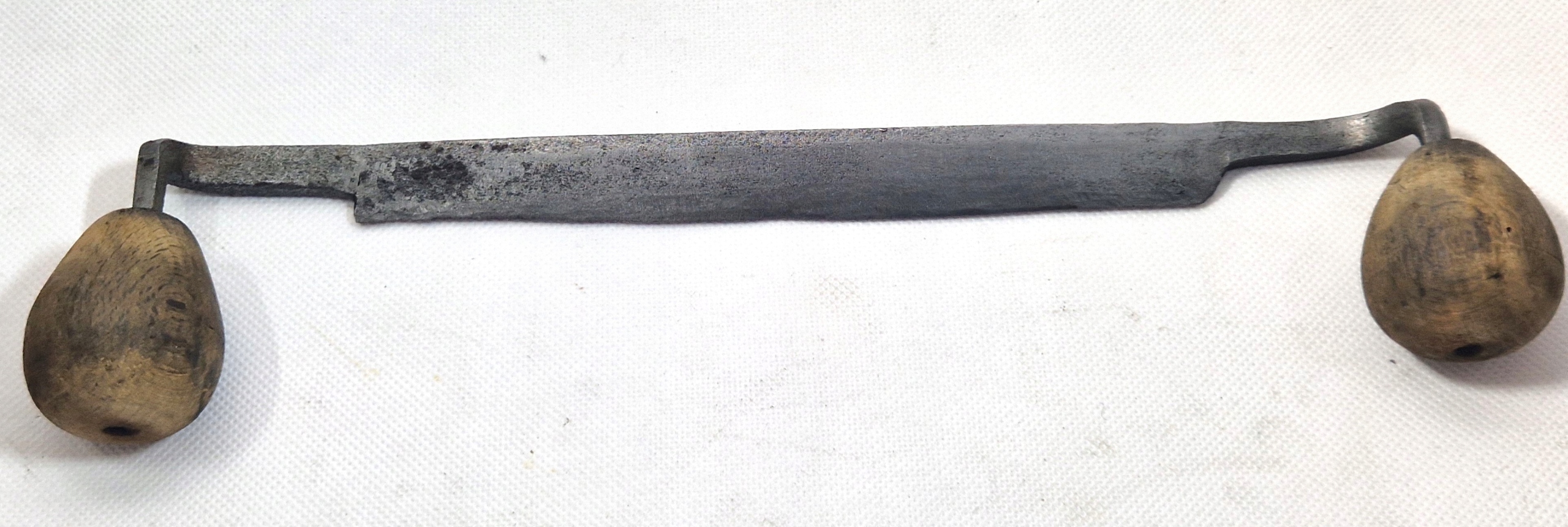 STARY MAŁY STRUG DO KOROWANIA 32CM