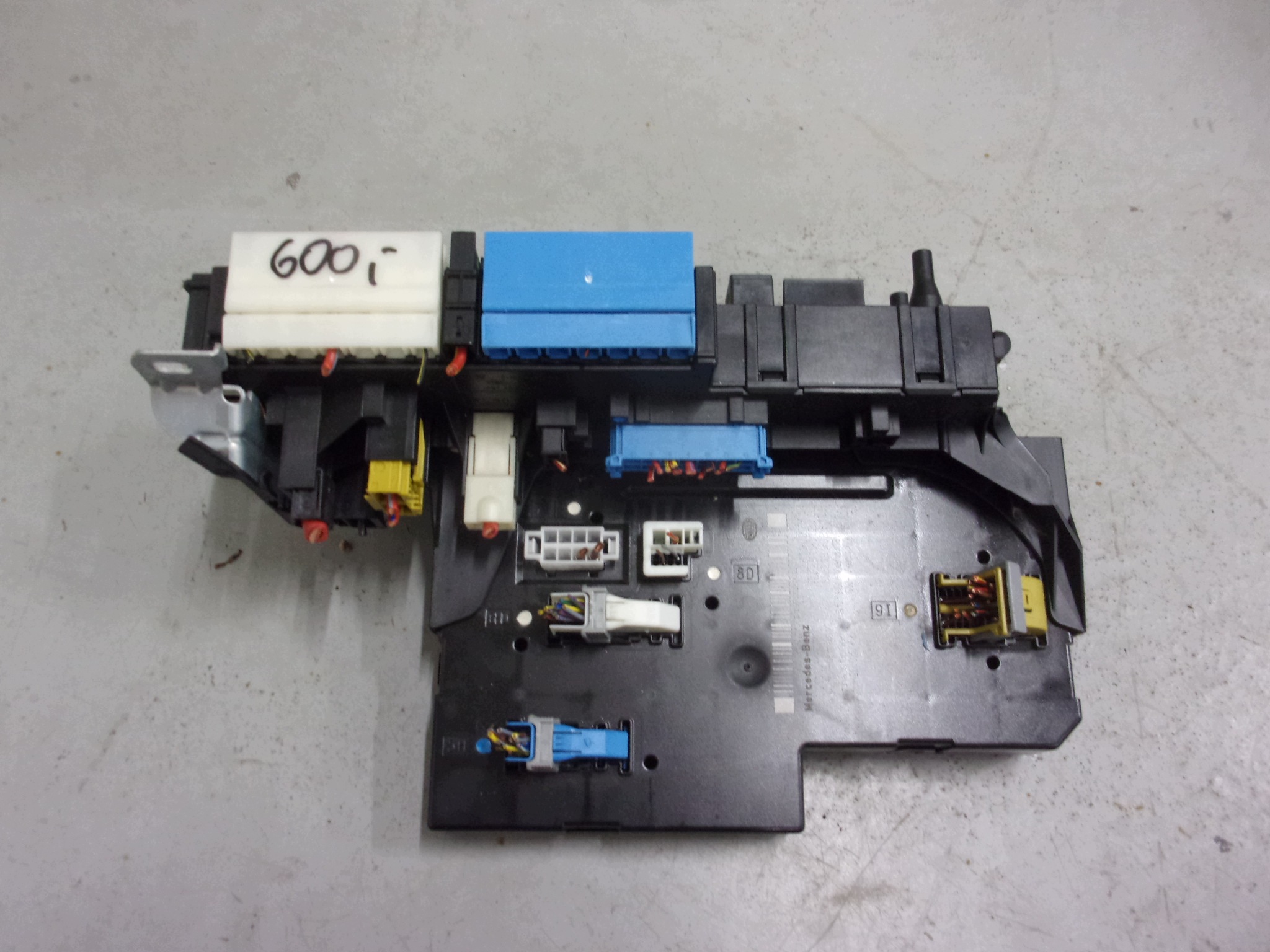 MERCEDES R231 SL 231 SL 400 module control unit SAM 2319007306