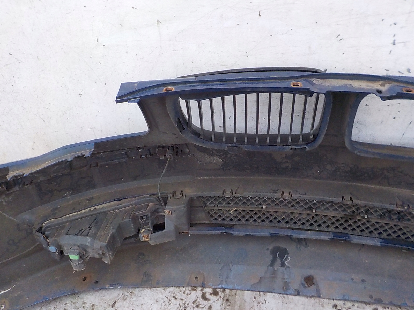 573 BMW 1 E81 E87 LIFT Stoßstange vorne vorne