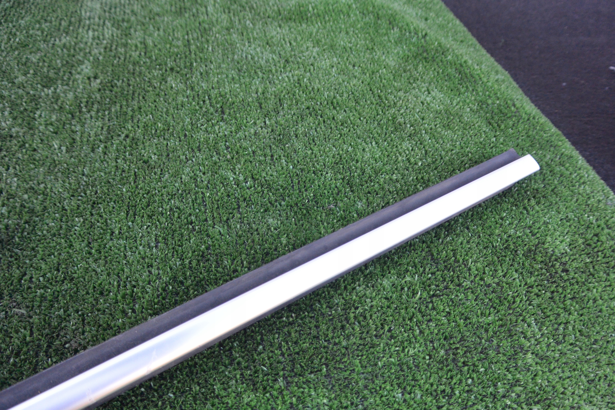 BMW F32 F33 moulding dust door left front CHROM