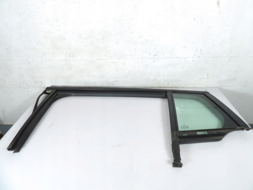FORD FOCUS MK4 KOMBI Dichtsatz Tür links heck JX7B-A25825