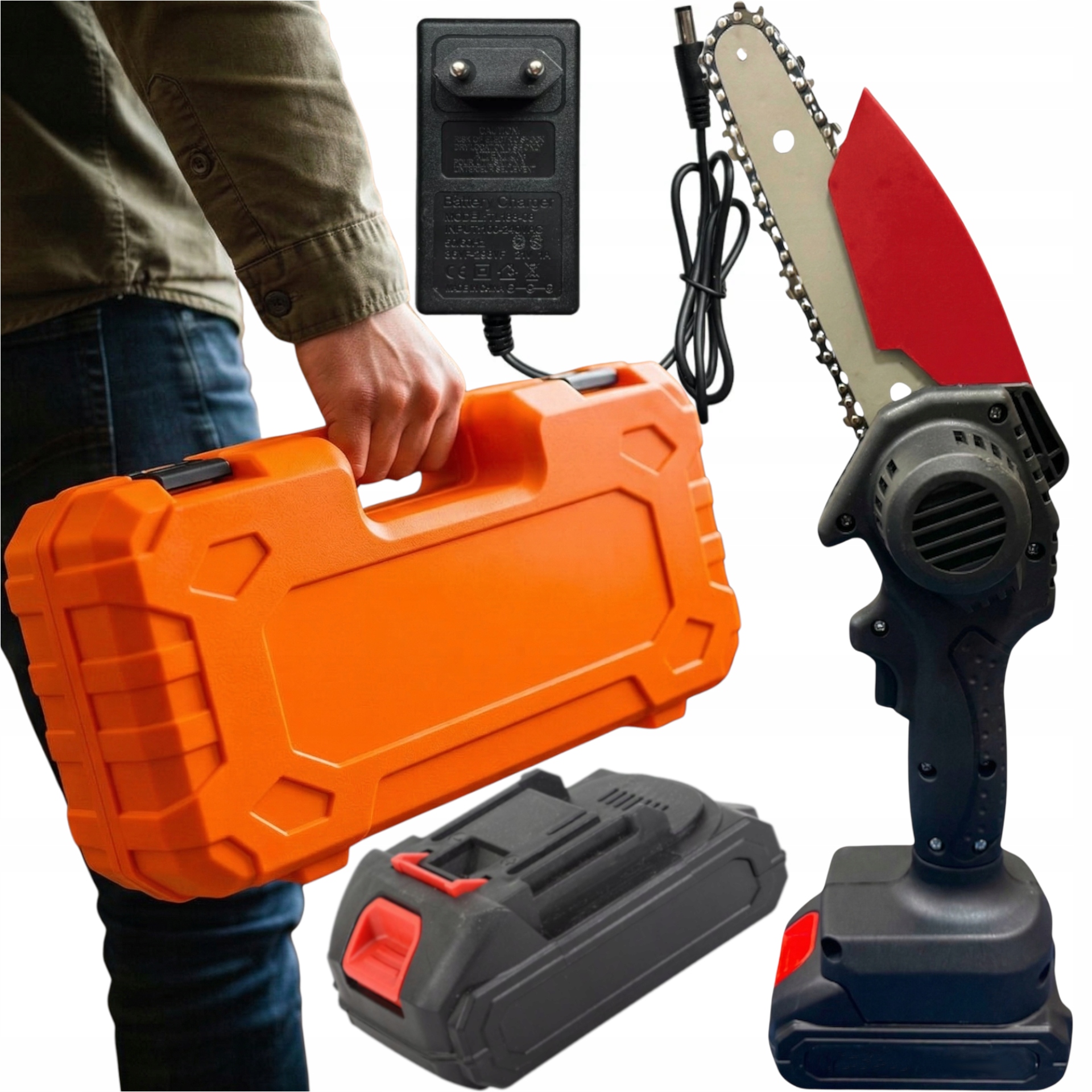 Elektrická Akumulátorová Pila Na Řezání Stromů A Keřů