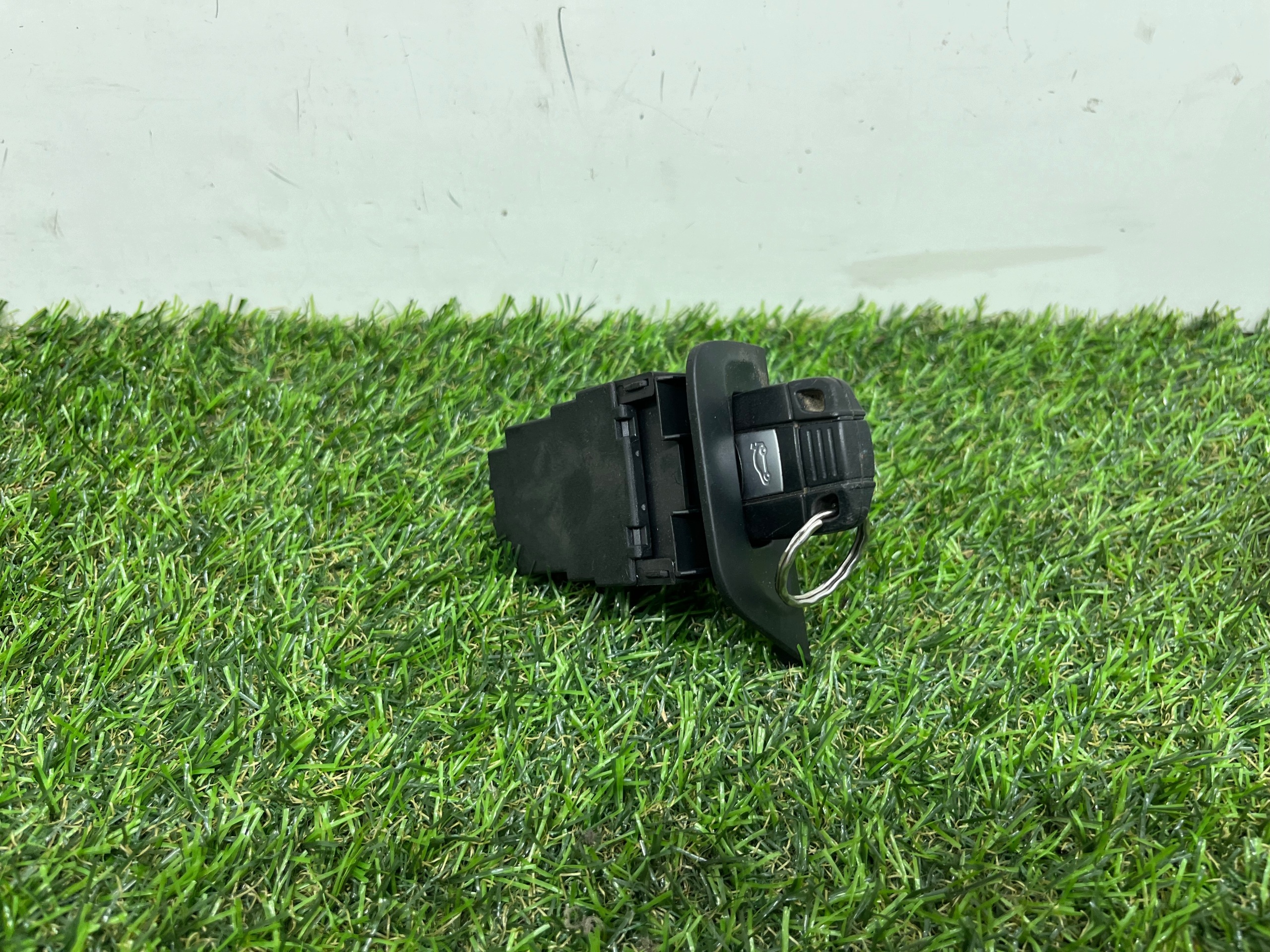 ignition Z with key BMW E87 6954717-12