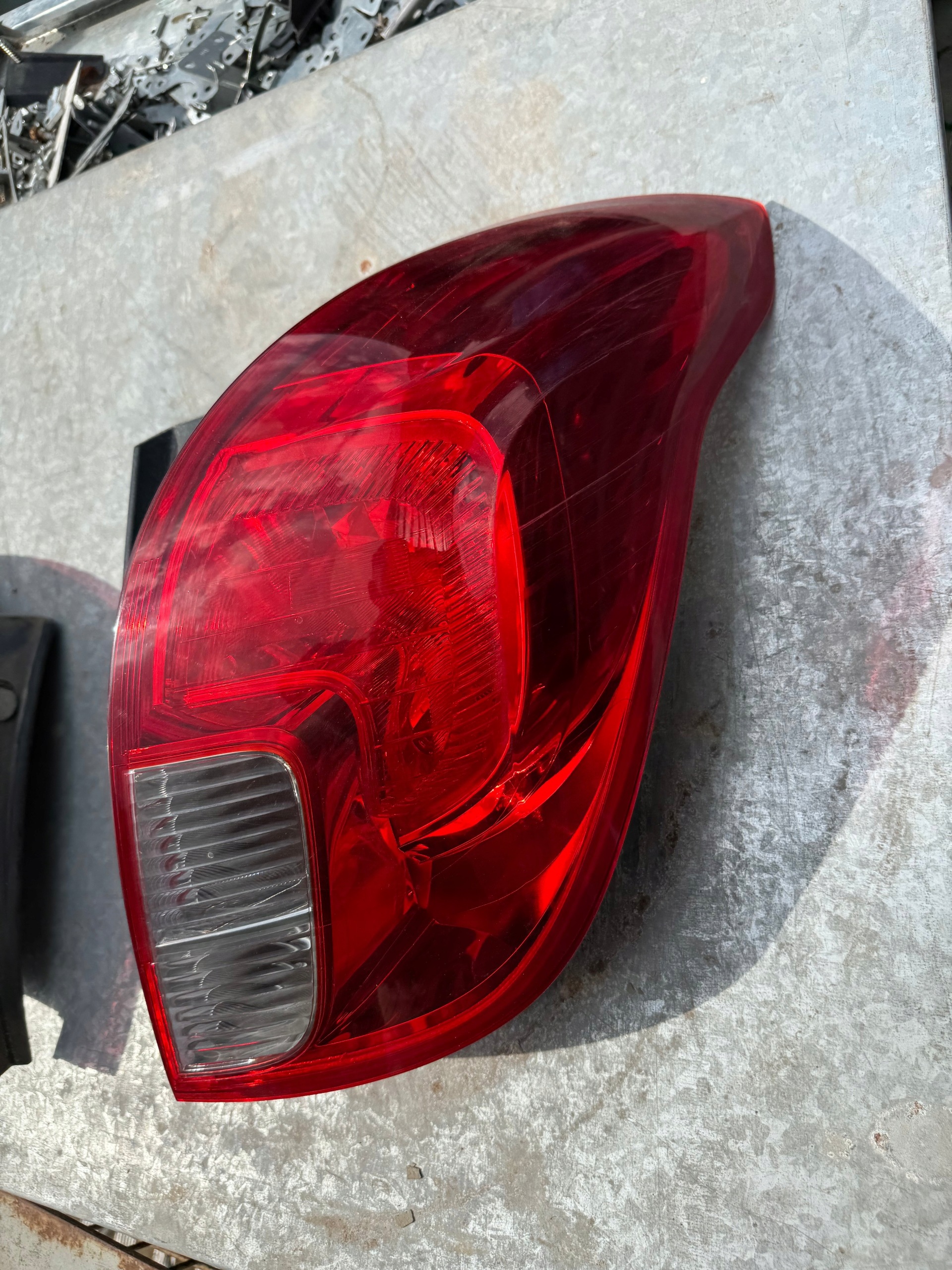 light right rear part OPEL MOKKA A right rear EUROPA