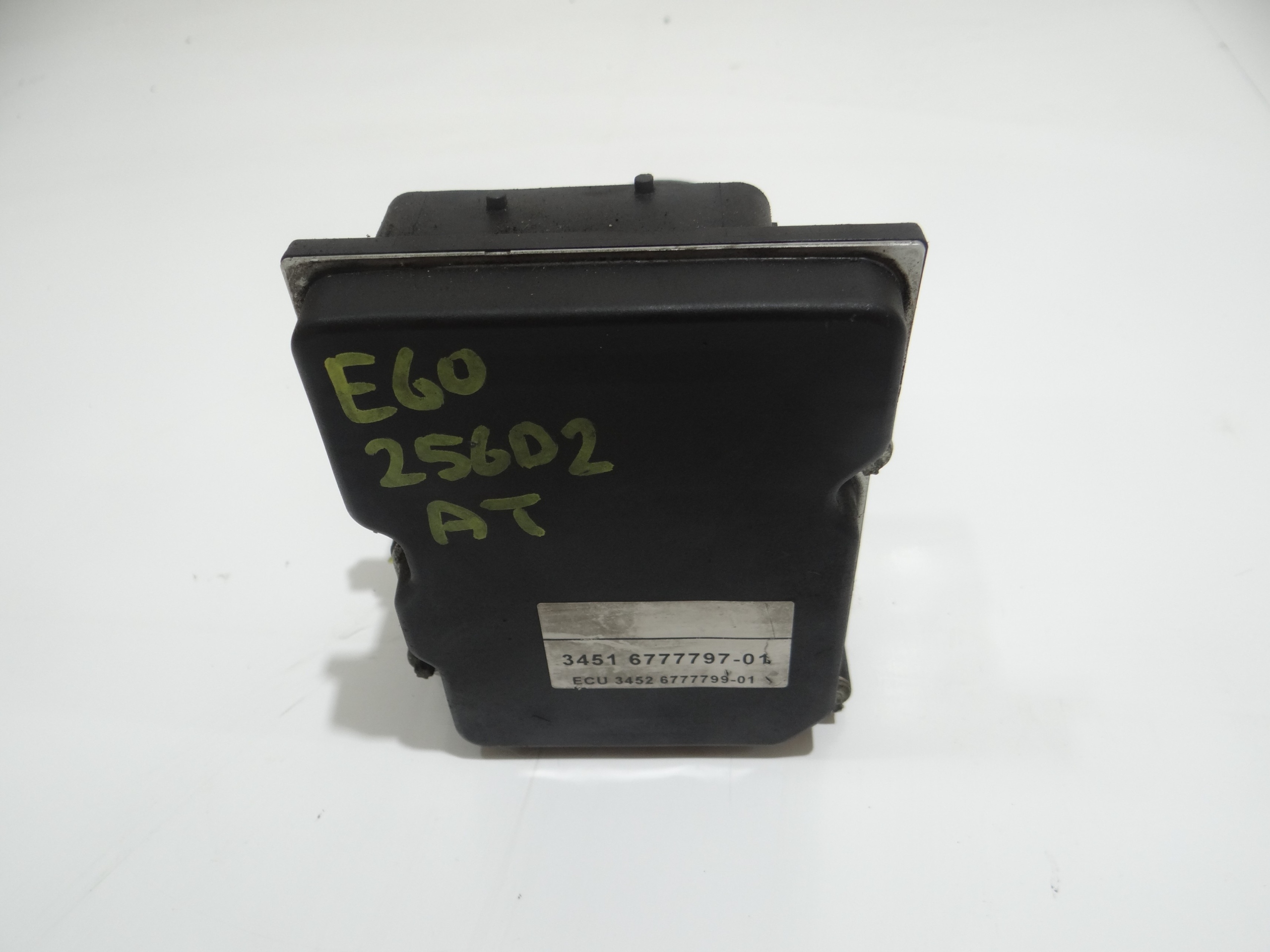 pumpe ABS bremsen BMW E60 E61 256D2 6777797