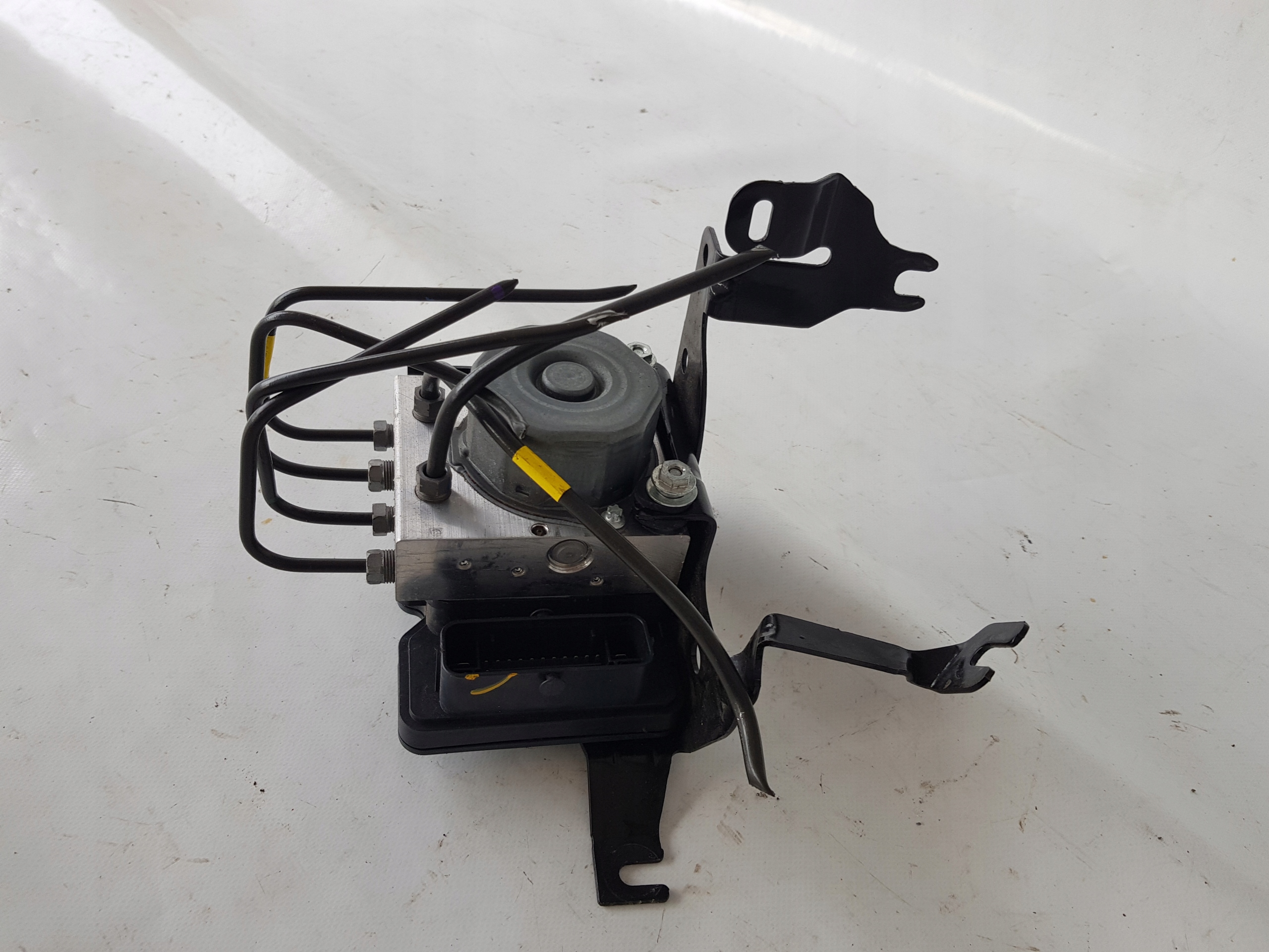 pump control unit ABS RENAULT CLIO IV 476601842R