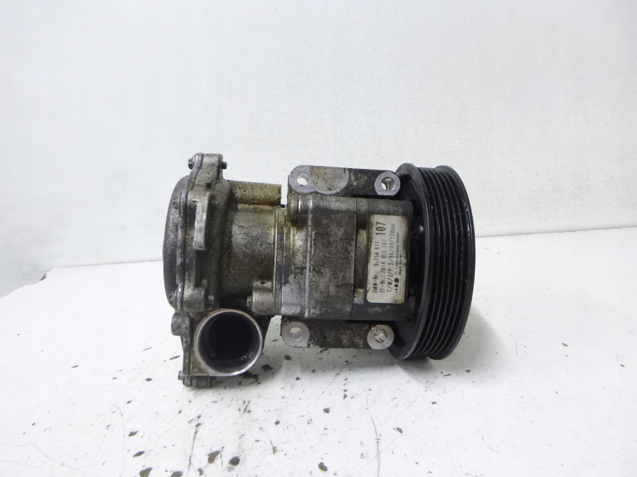 Pompa servosterzo BMW E46 1.8 2003r. 6756611