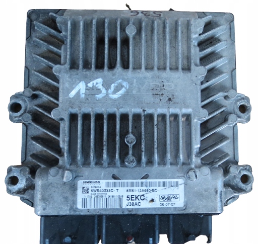 FOCUS MK II 1.6TDCI STEROWNIK SILNIKA 5WS40333C-T 8M51-12A560-BC 5EKC J38AC Numer katalogowy części 5WS40333C-T 8M51-12A560-BC 5EKC J38AC