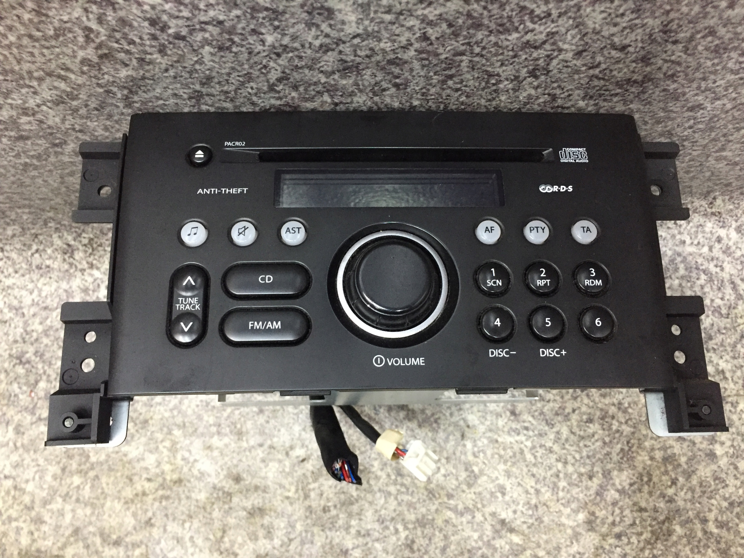 39101-65JA0 39101-65JA - Grand Vitara II радио головное устройство CD BDB