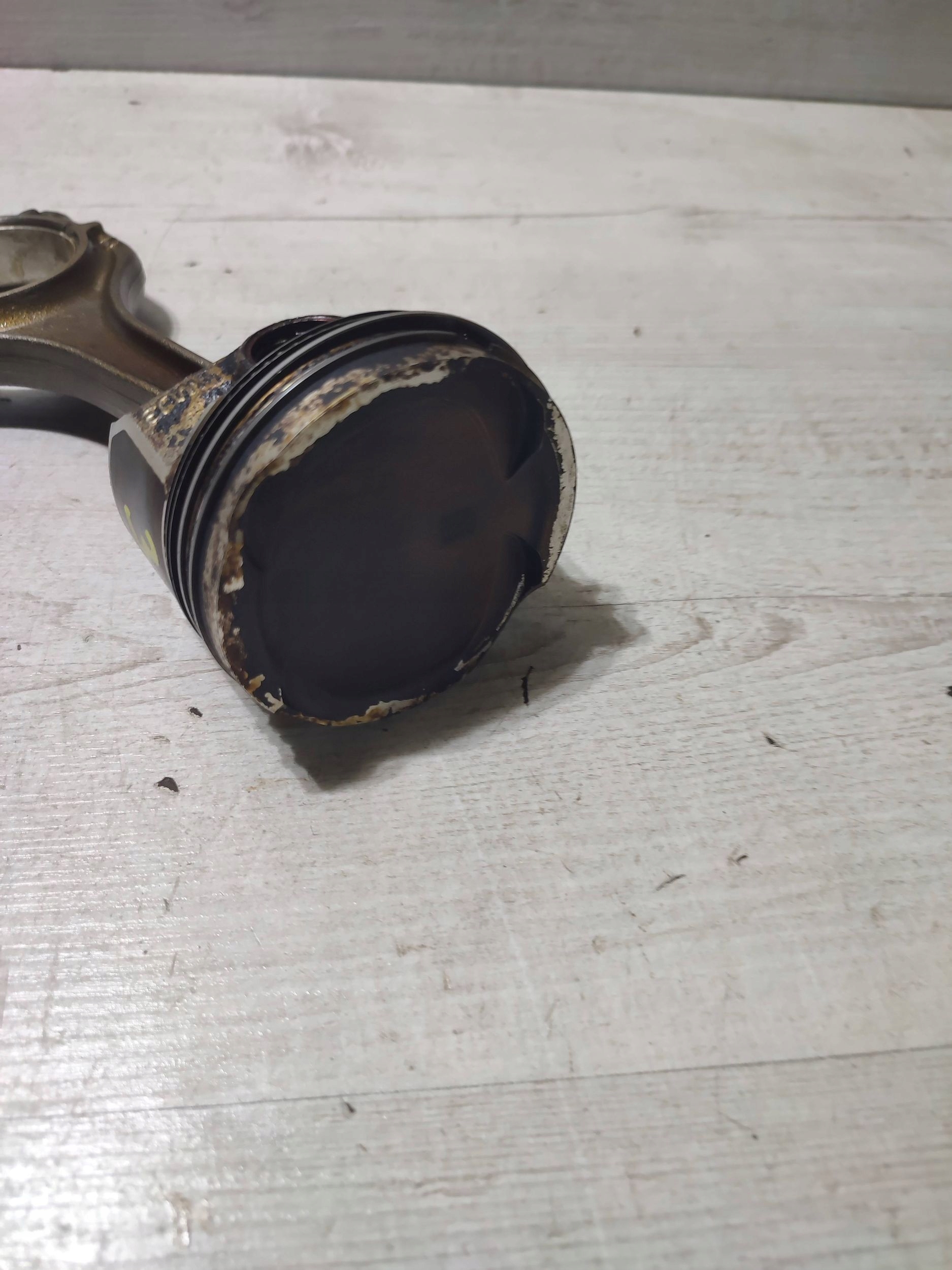 Volkswagen Touran III 2020 Piston avec bielle