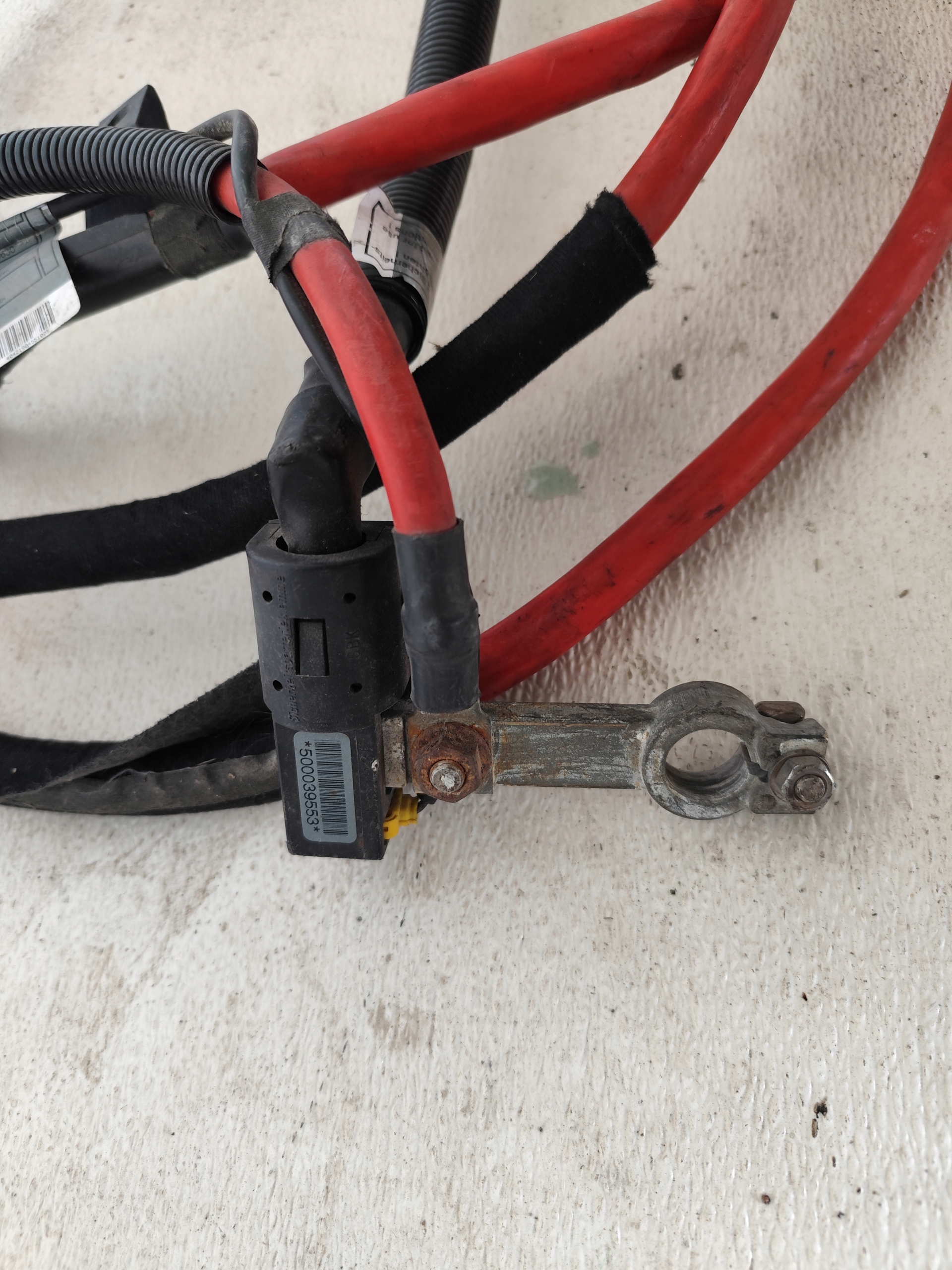 BMW X3 E83 2005 2.5M54 pyrotechnic clamp plus