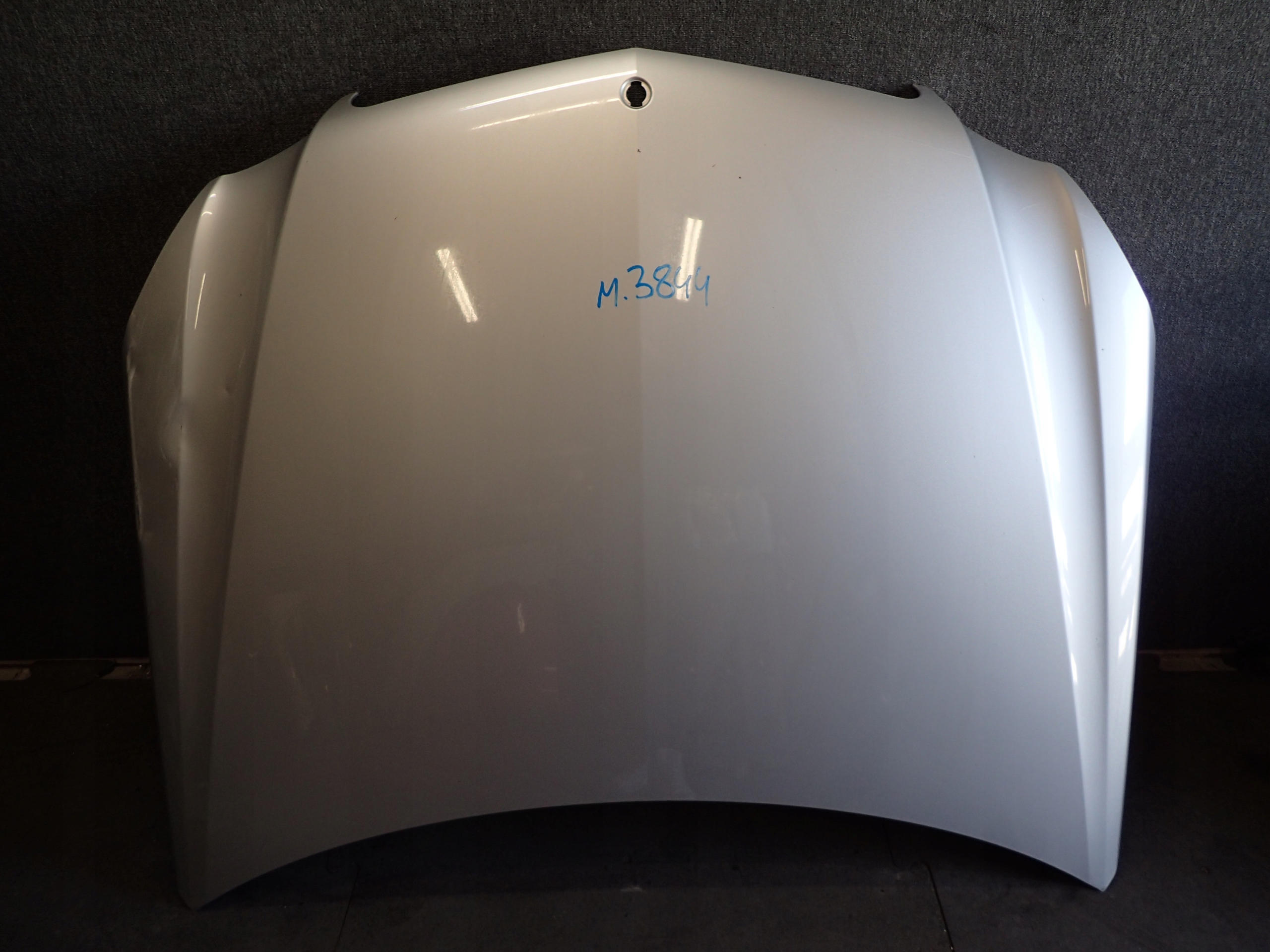 Капот MERCEDES e класс W212