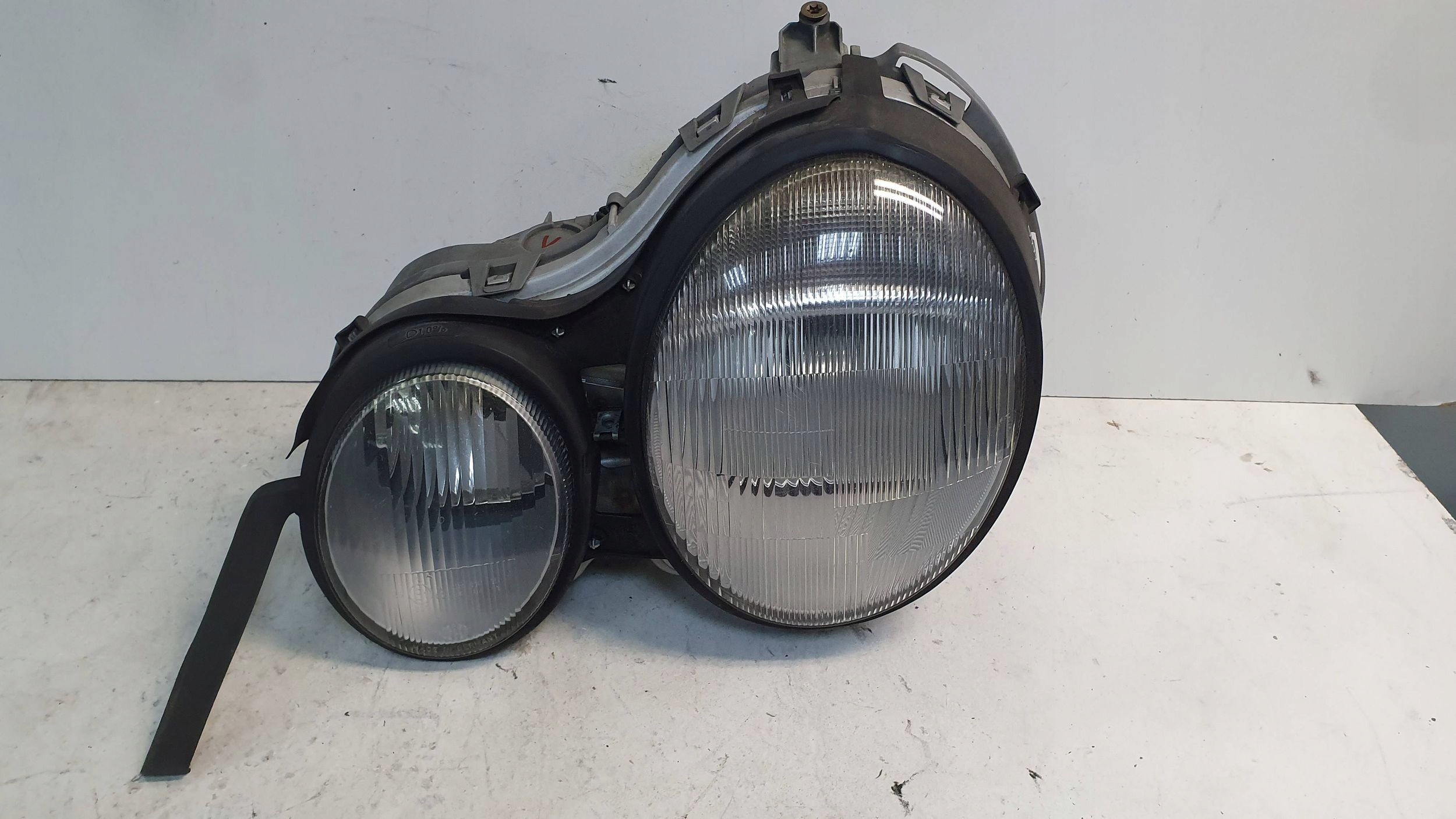 light front left MERCEDES W210 95
