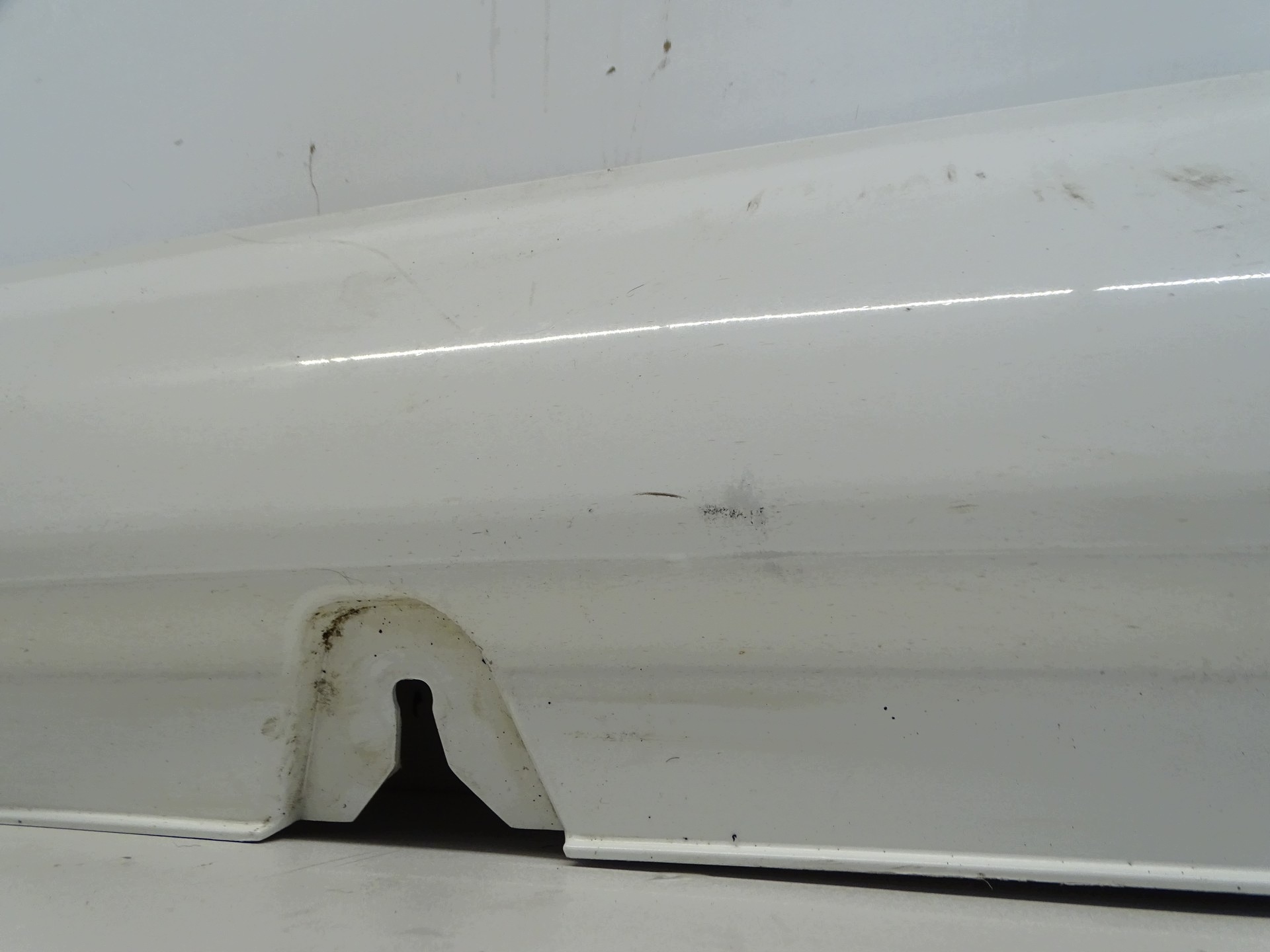 moulding threshold cap left MERCEDES C W205 sedan A2056900740