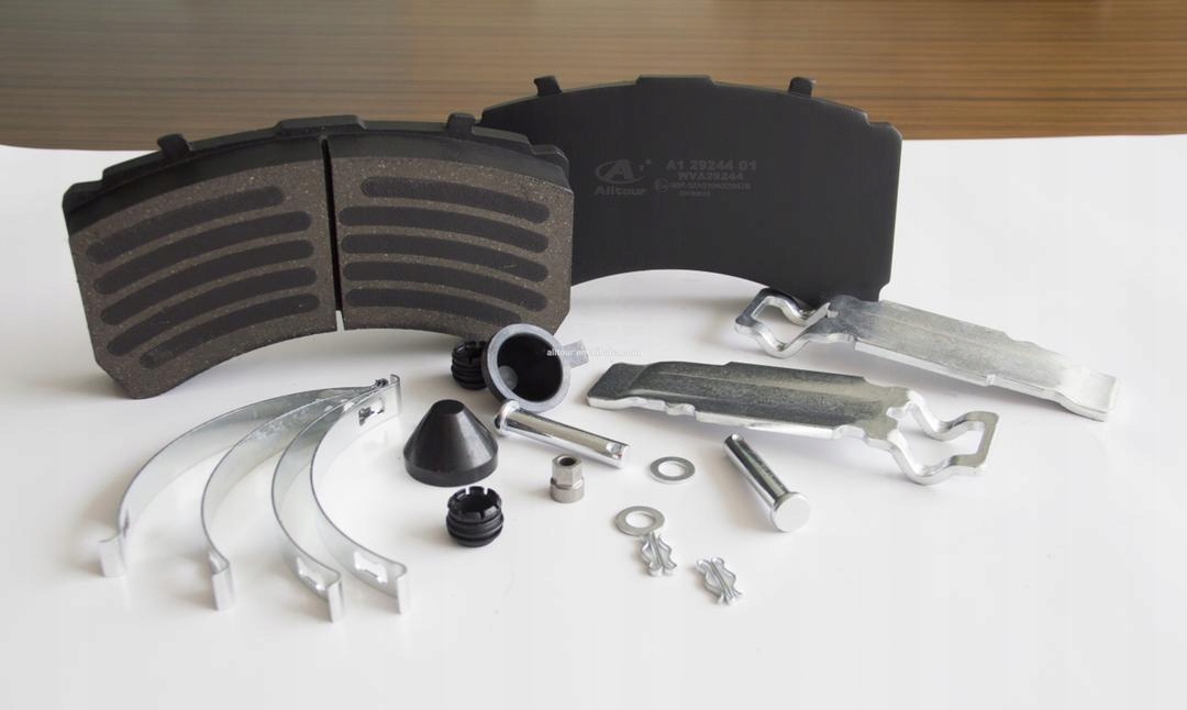 A1 01 - ALLTOUR тормозные колодки MERCEDES задние WVA 29244